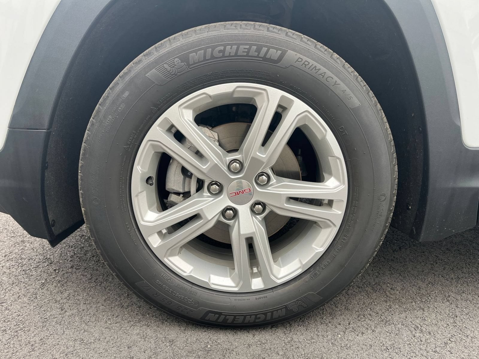 2024 GMC Terrain SLE - Photo 35