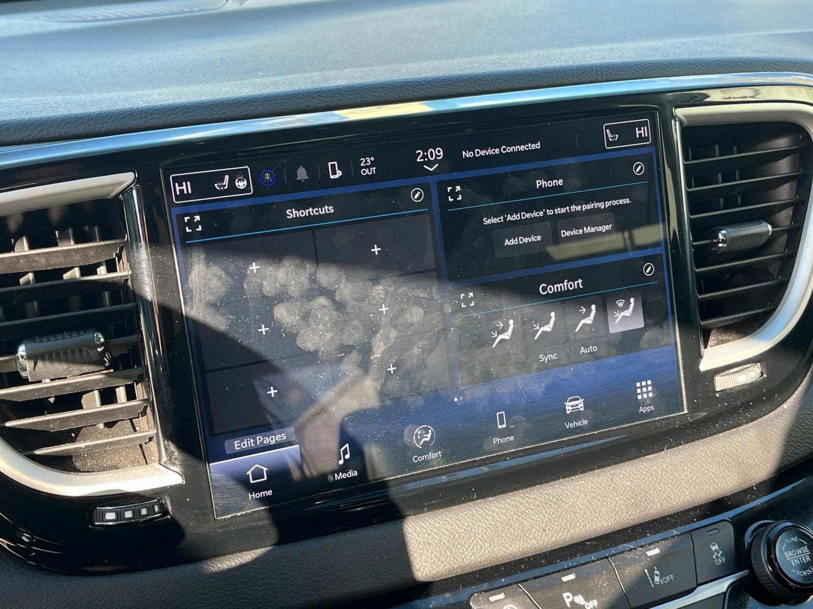 Thumbnail: 2024 Chrysler Pacifica - 21