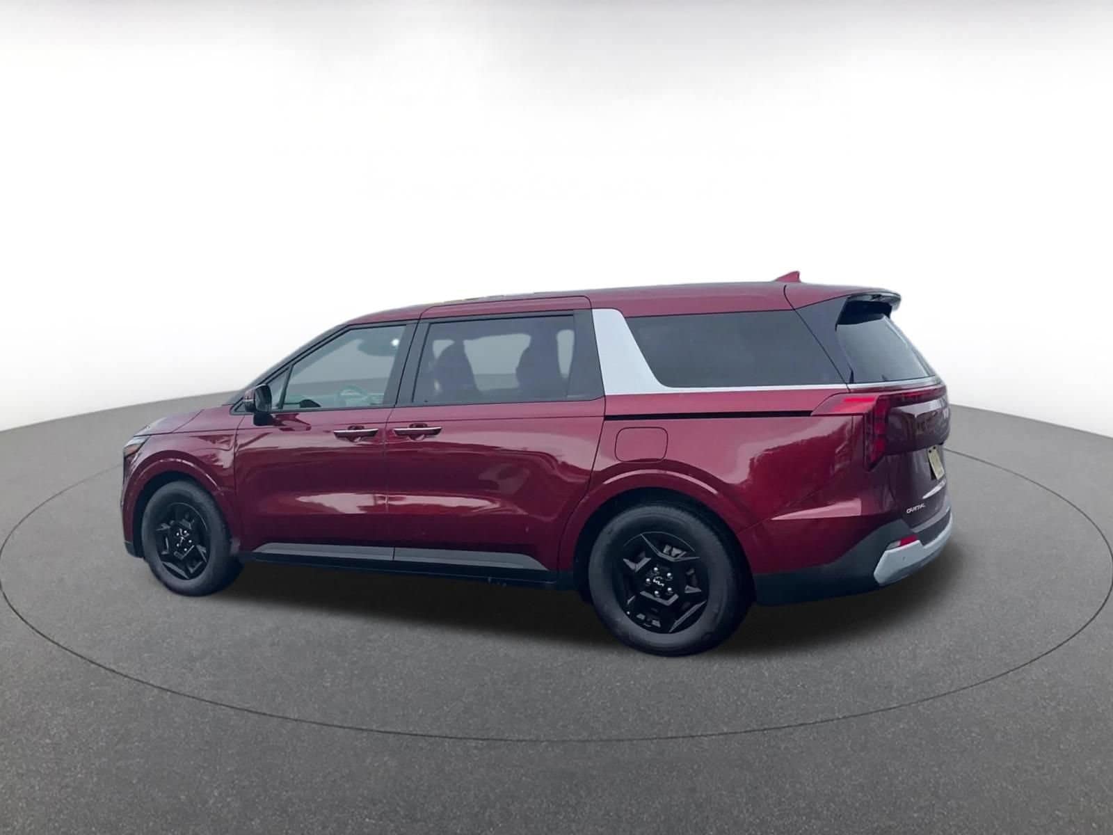 Thumbnail: 2026 Kia Carnival - 10
