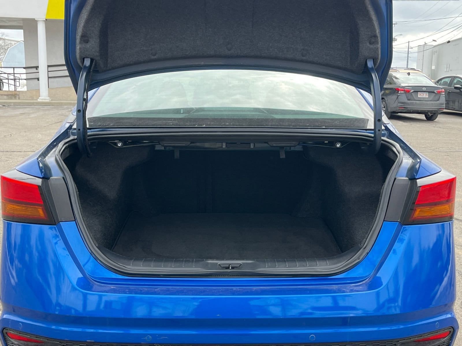 Thumbnail: 2025 Nissan Altima - 27