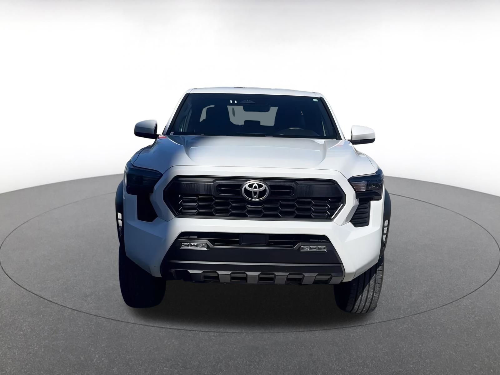 Thumbnail: 2025 Toyota Tacoma - 4