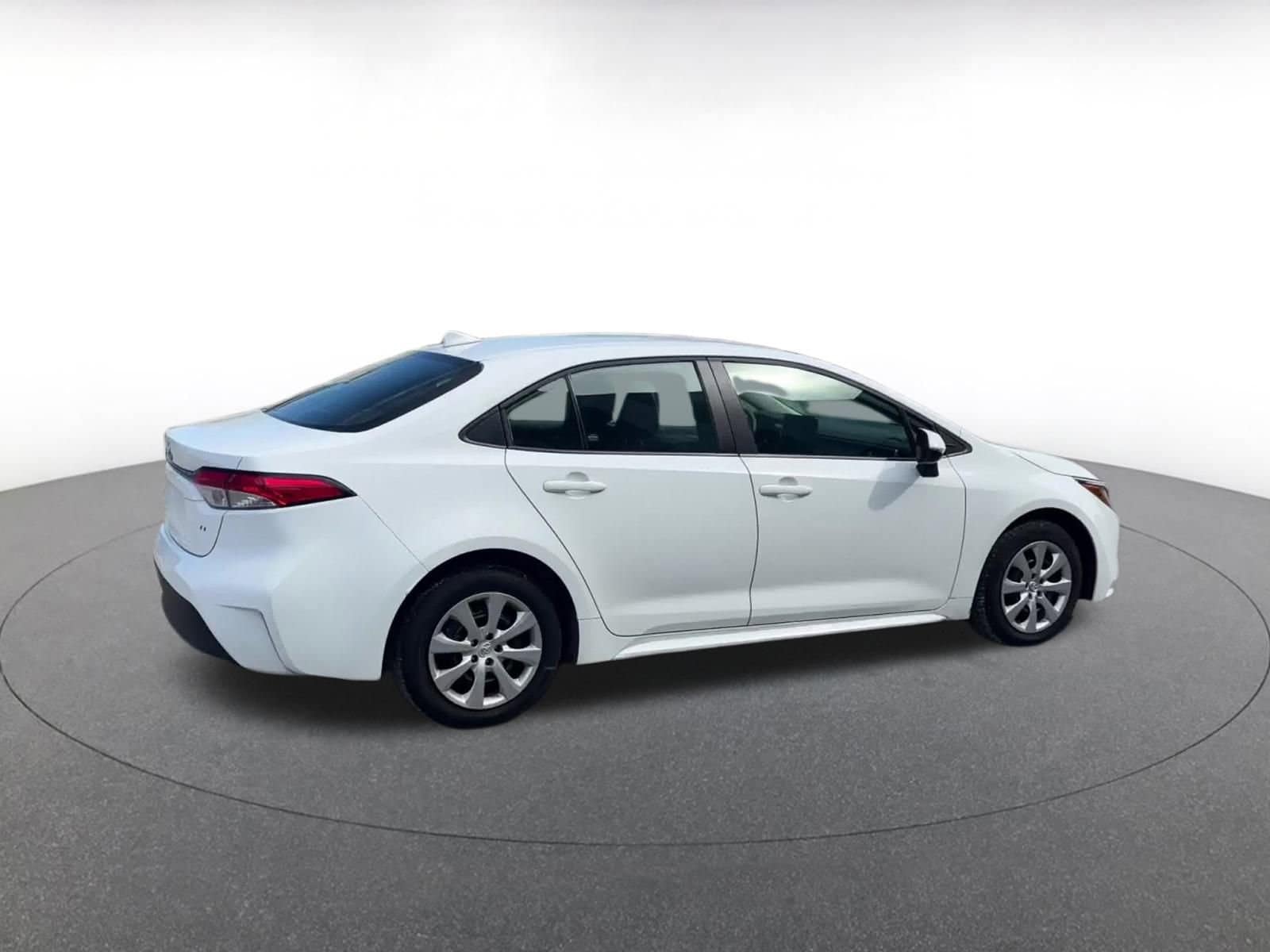 Thumbnail: 2024 Toyota Corolla - 15