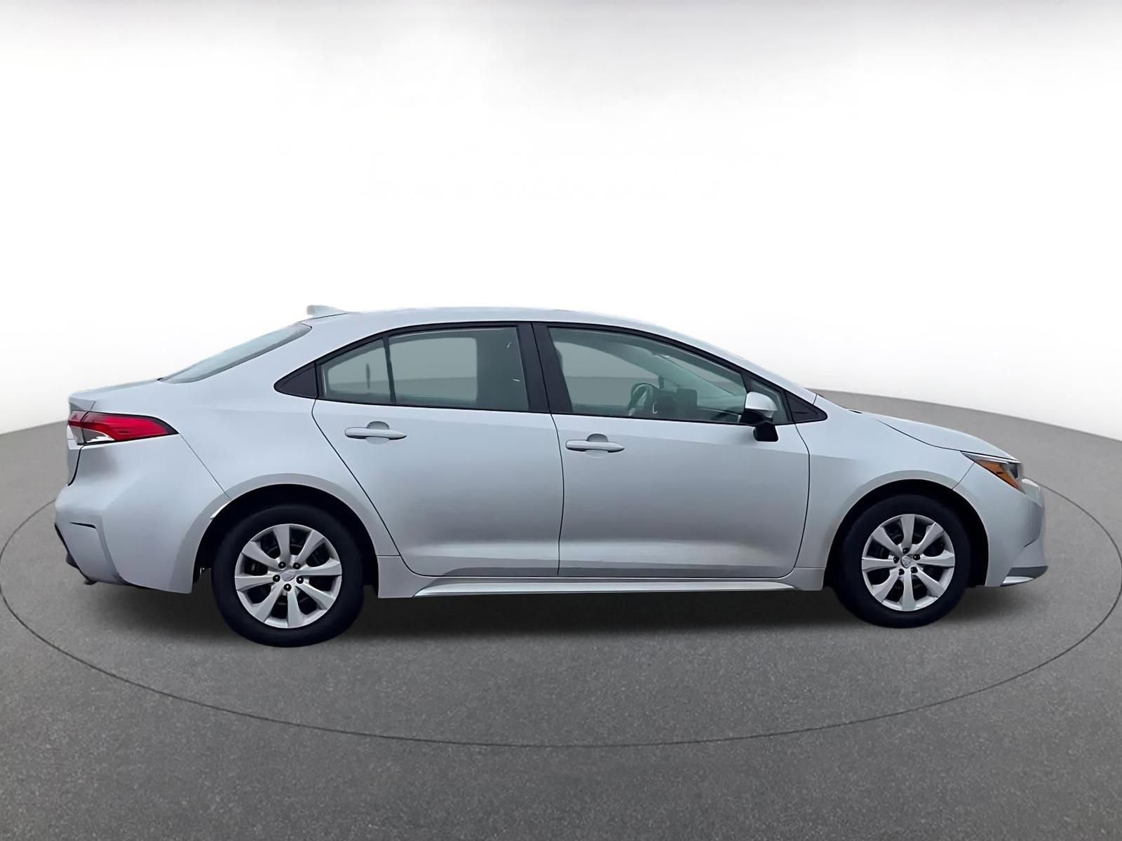 Thumbnail: 2025 Toyota Corolla - 16