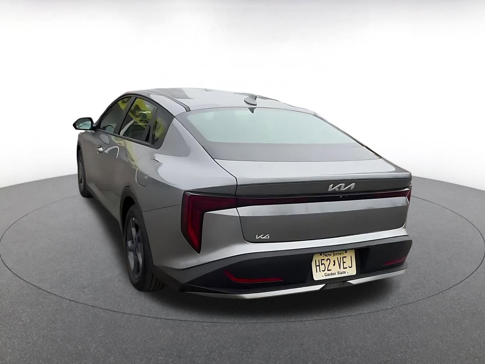 Thumbnail: 2025 Kia K4 - 10