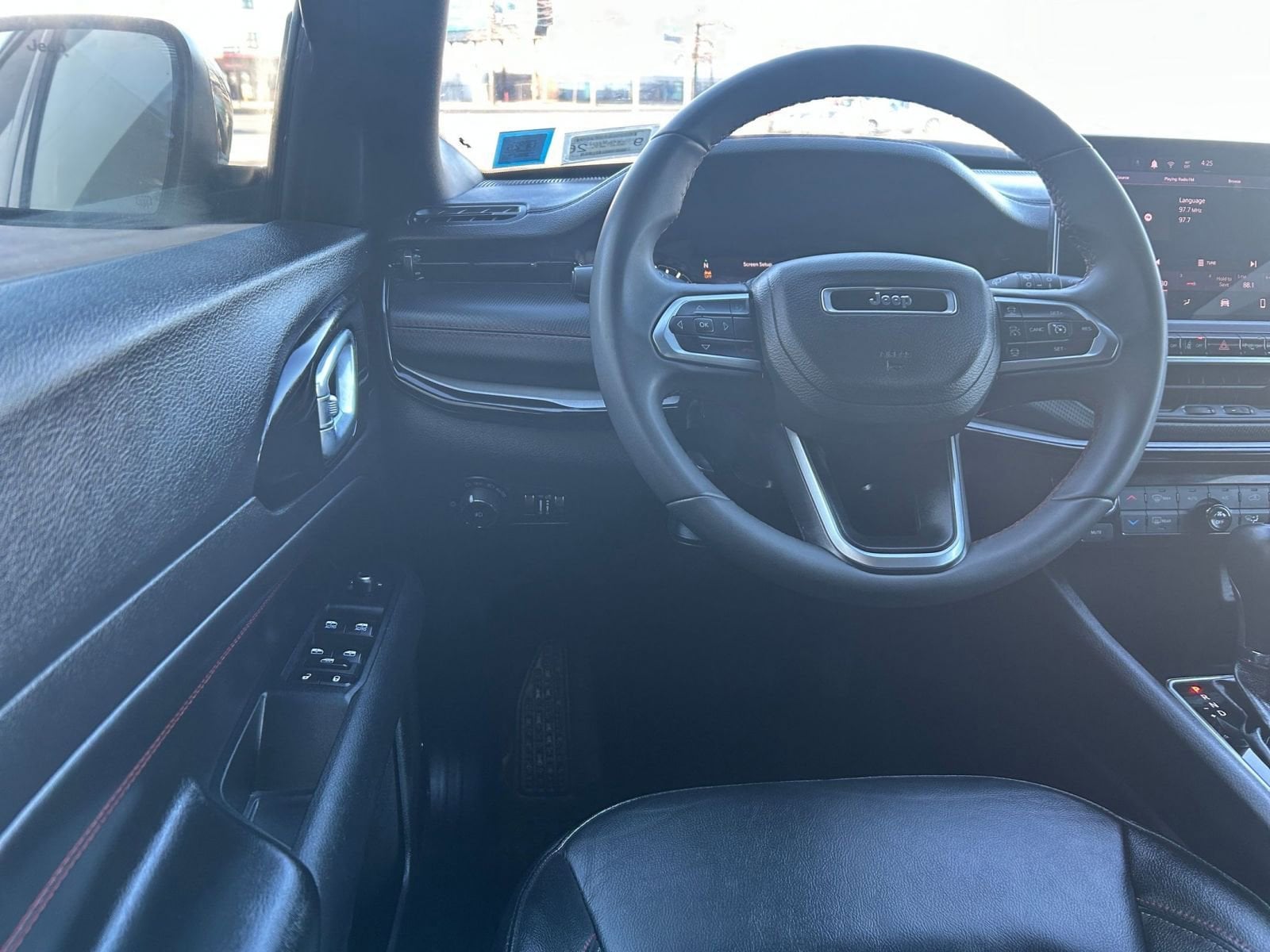 Thumbnail: 2025 Jeep Compass - 34