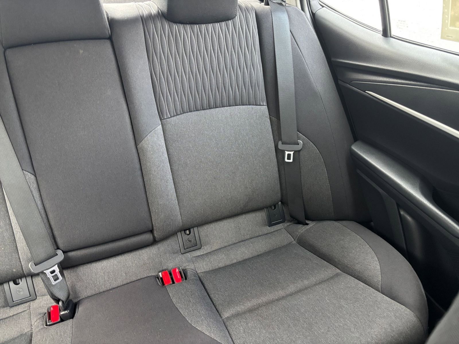 Thumbnail: 2025 Toyota Camry - 31