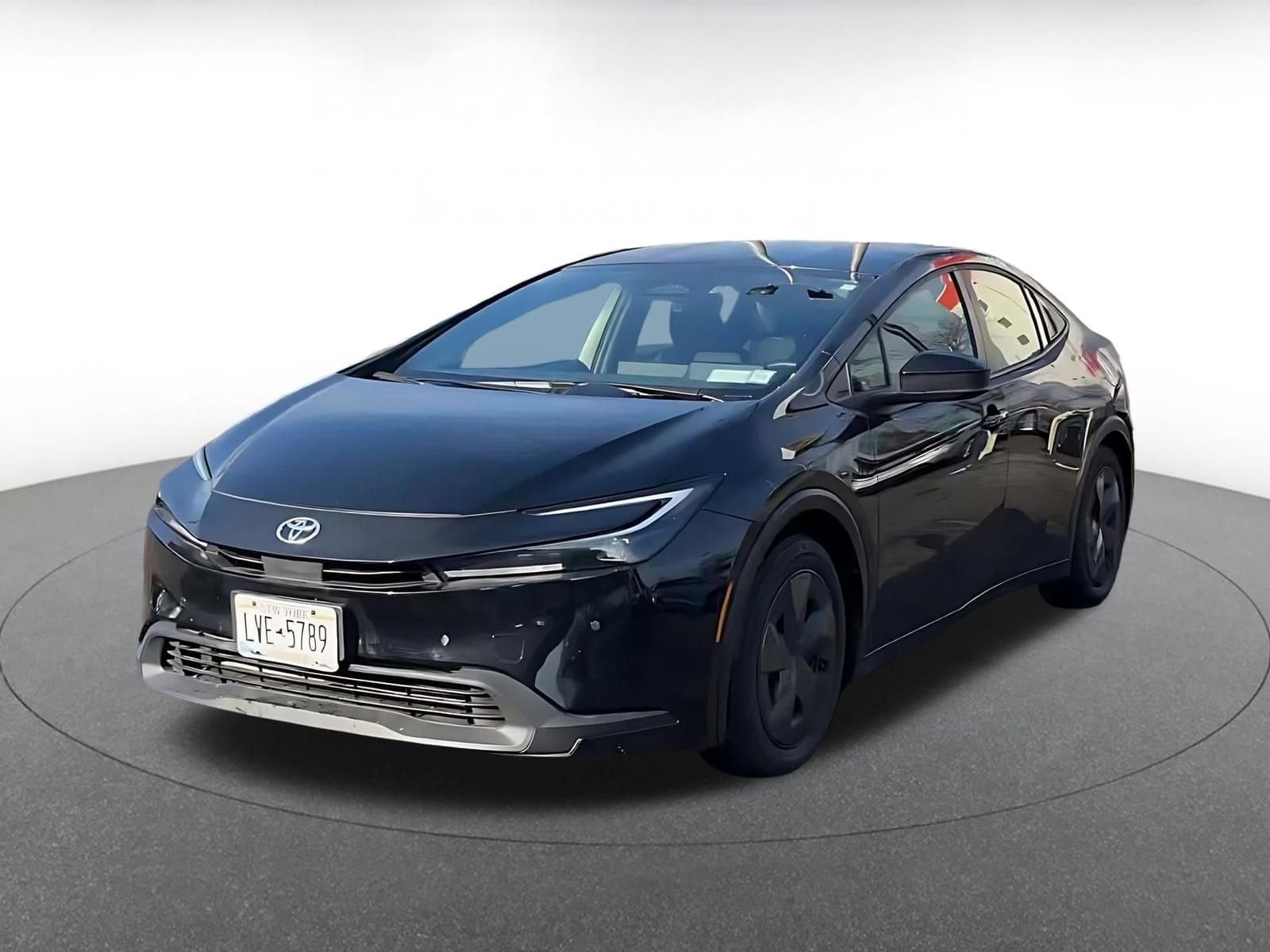 Thumbnail: 2025 Toyota Prius - 7