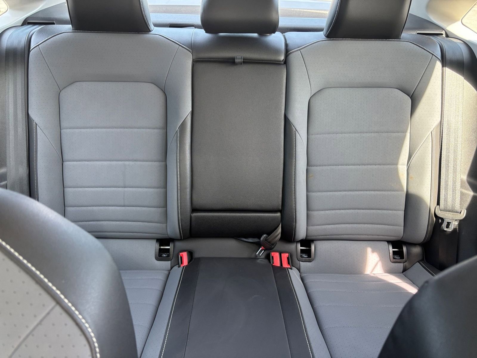 Thumbnail: 2025 Volkswagen Jetta - 35