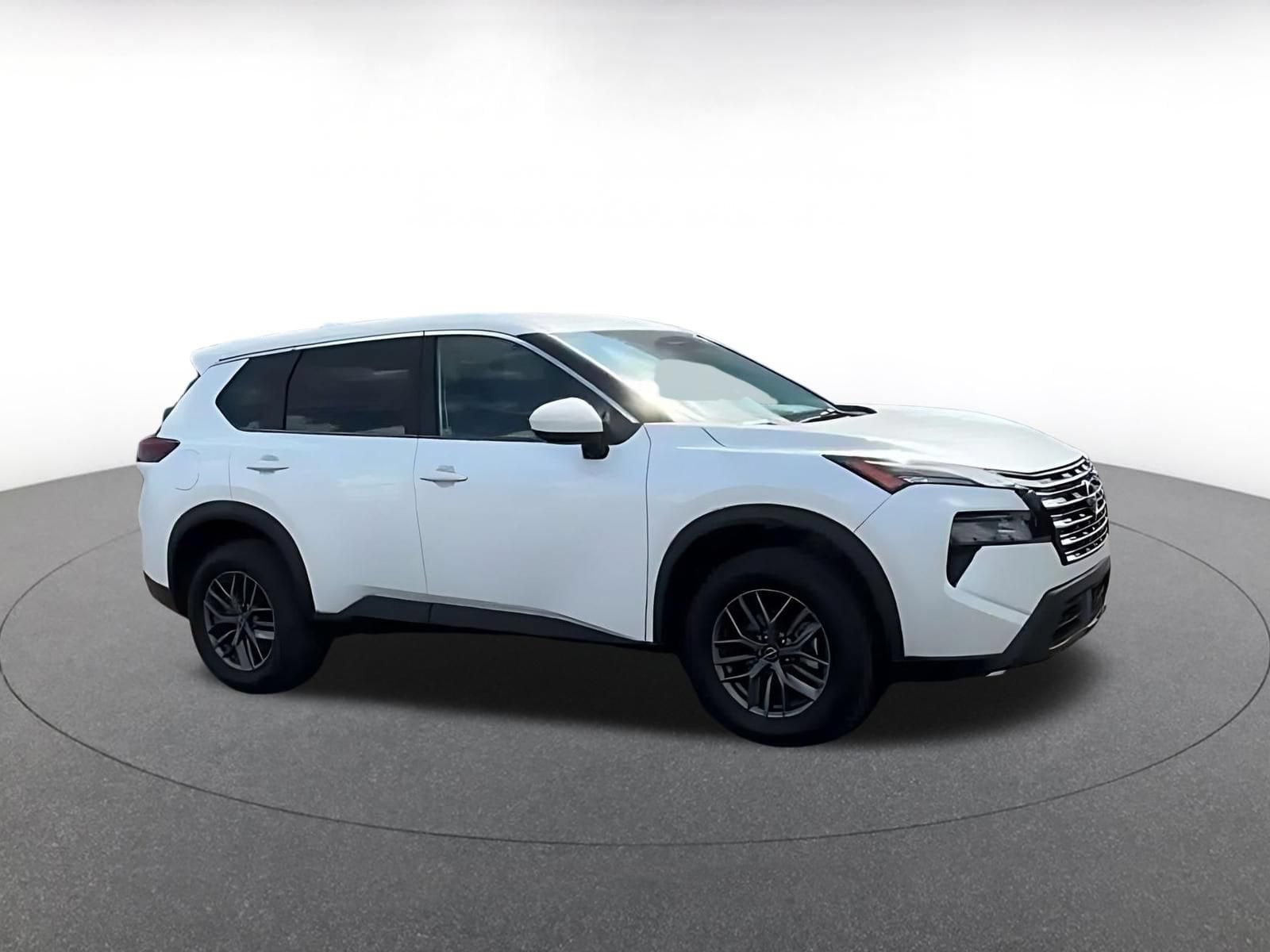 Thumbnail: 2026 Nissan Rogue - 2
