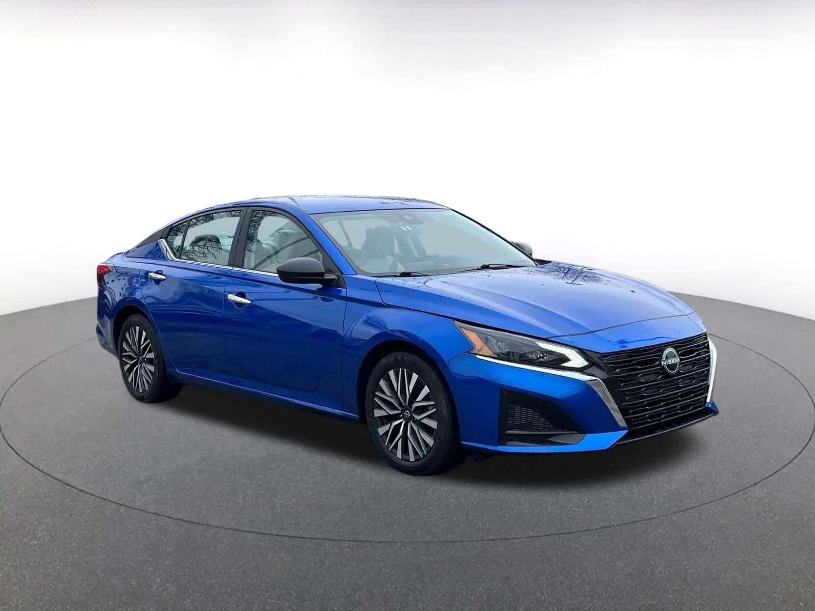 Thumbnail: 2025 Nissan Altima - 1