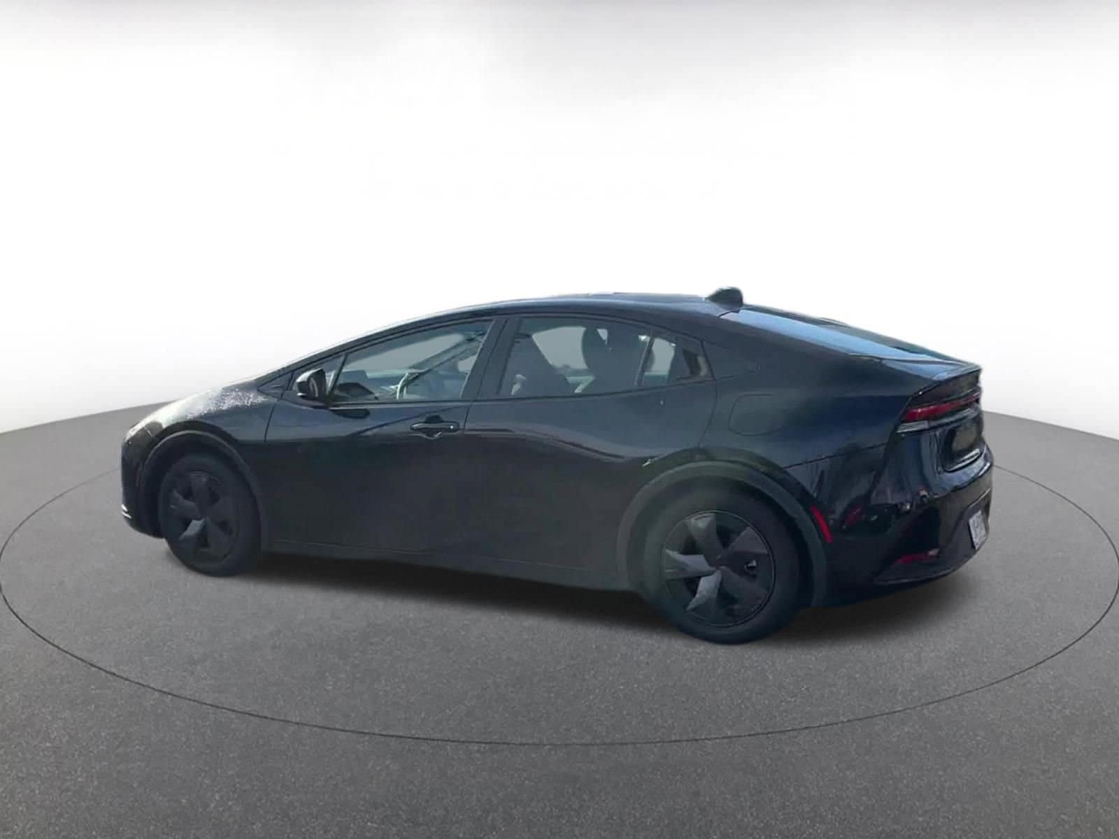 Thumbnail: 2025 Toyota Prius - 10