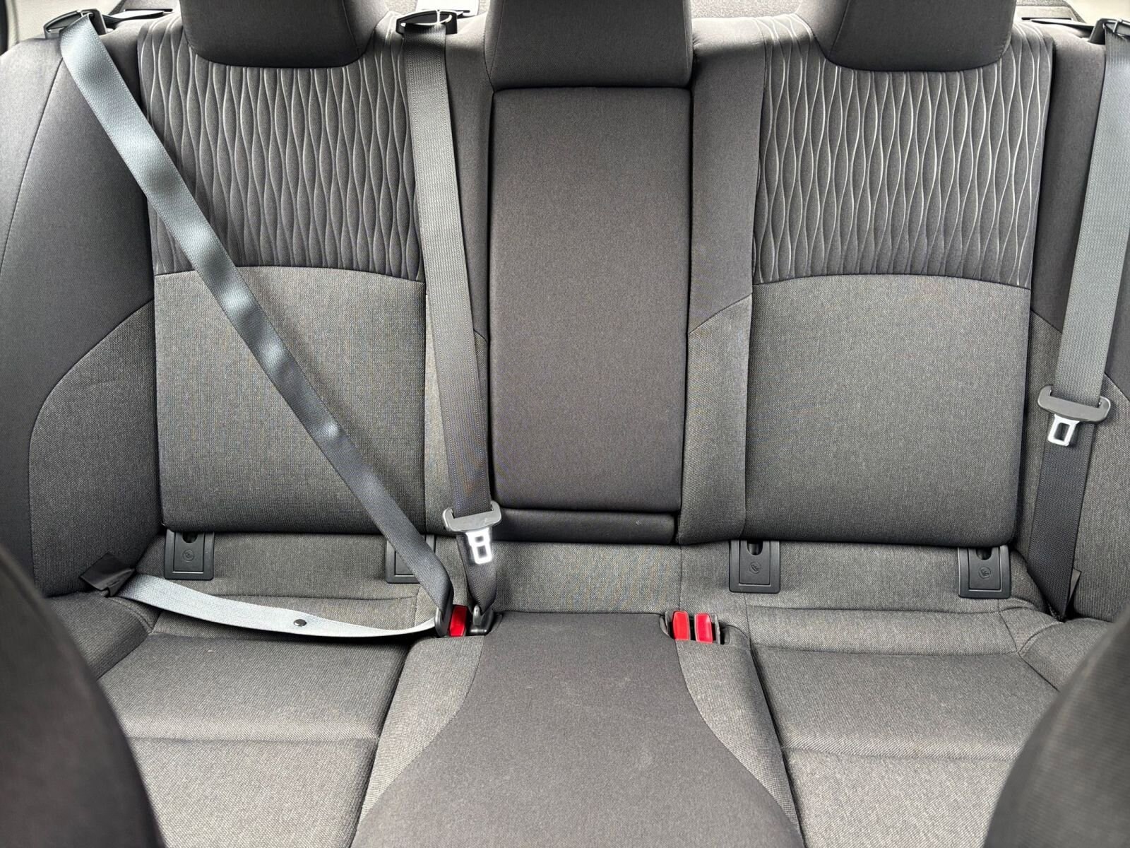 Thumbnail: 2025 Toyota Camry - 32