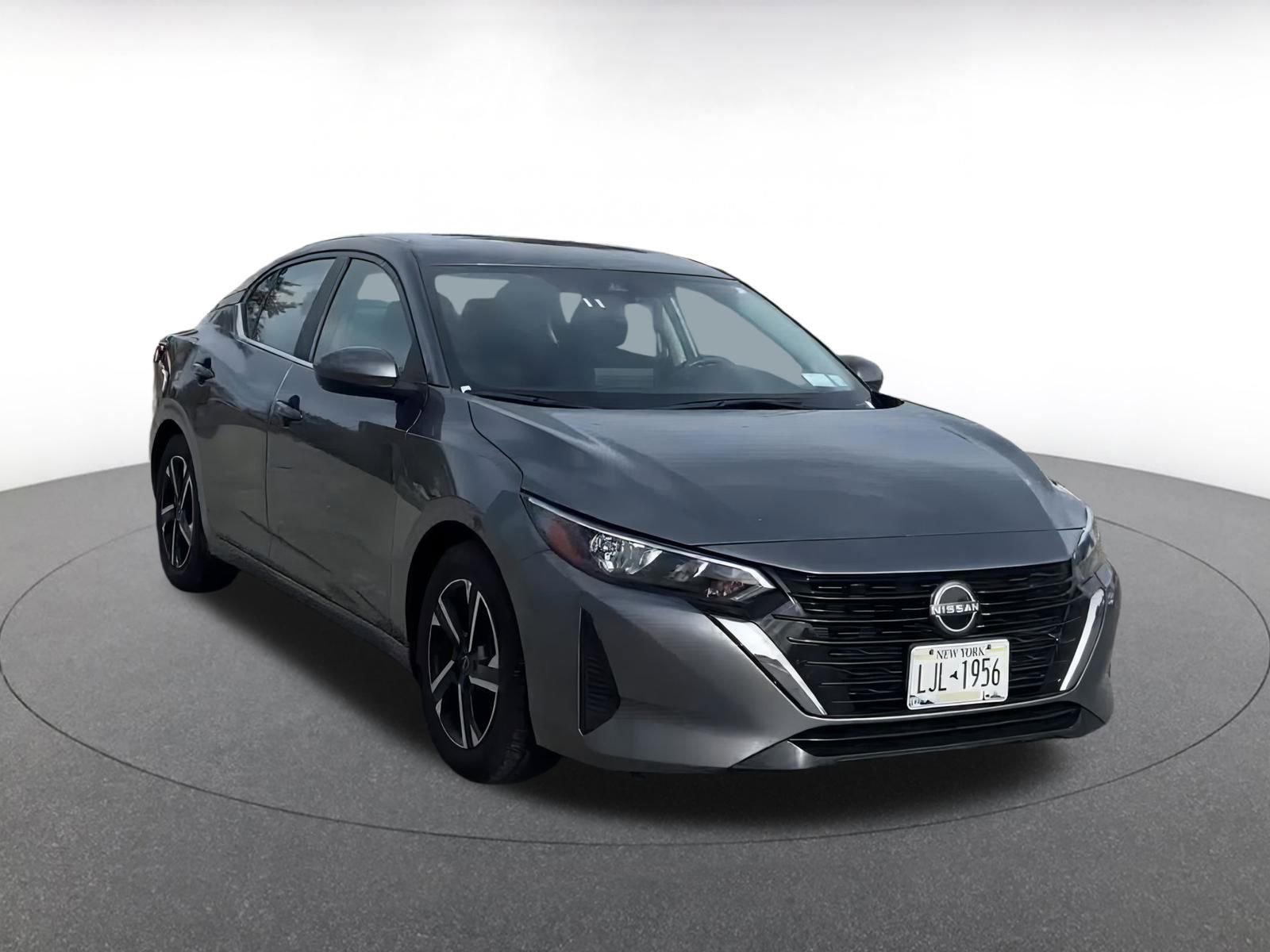 Thumbnail: 2024 Nissan Sentra - 3