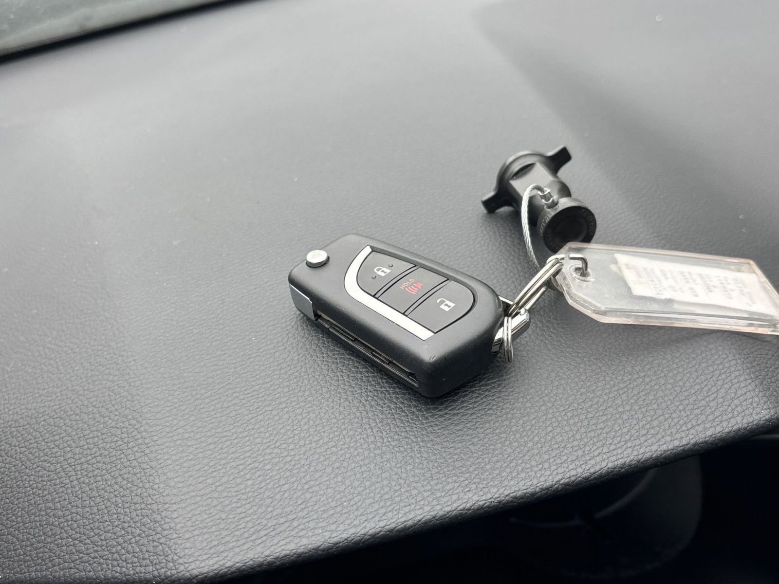 Thumbnail: 2025 Toyota RAV4 - 21