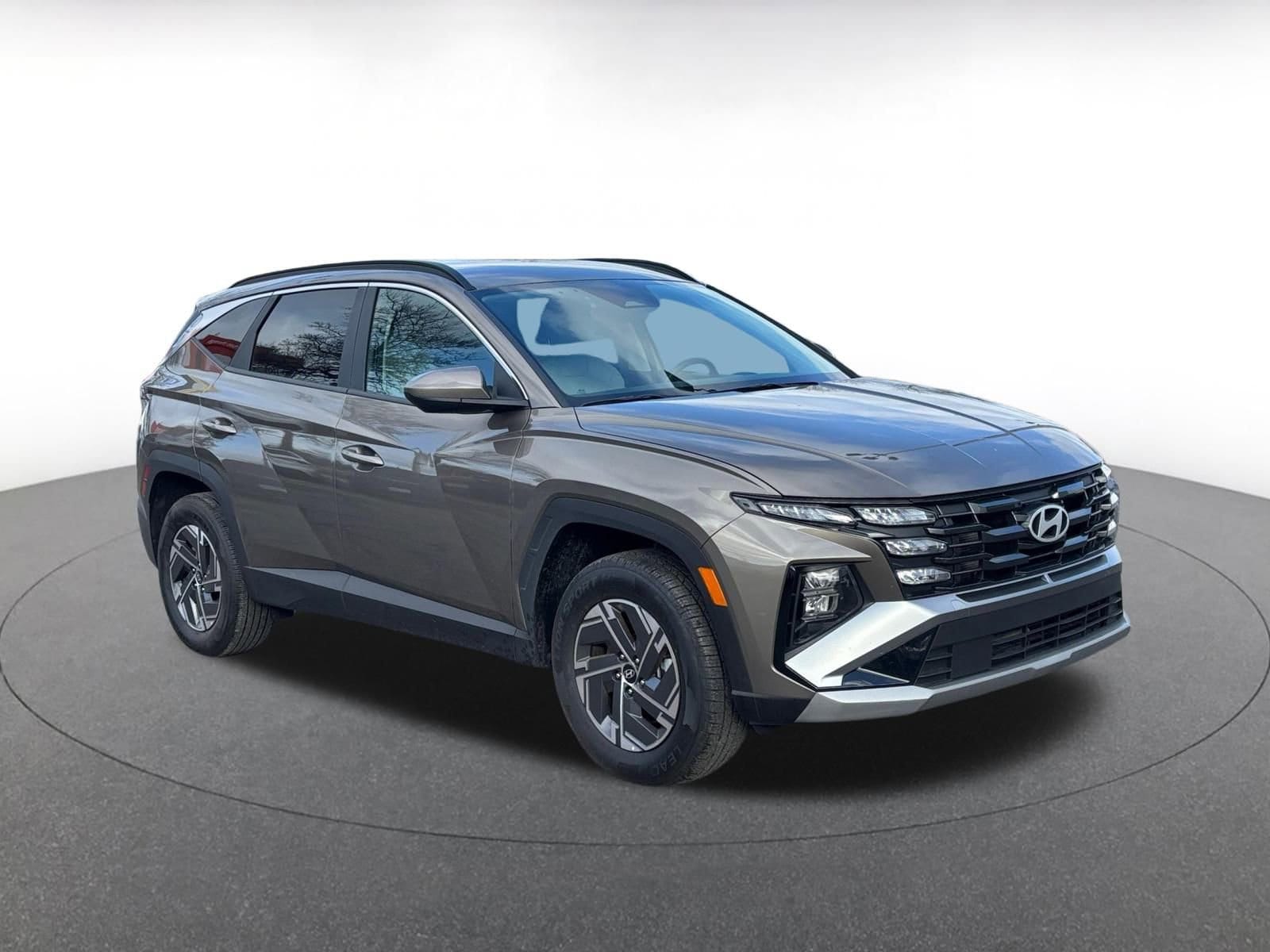 Thumbnail: 2025 Hyundai Tucson - 1
