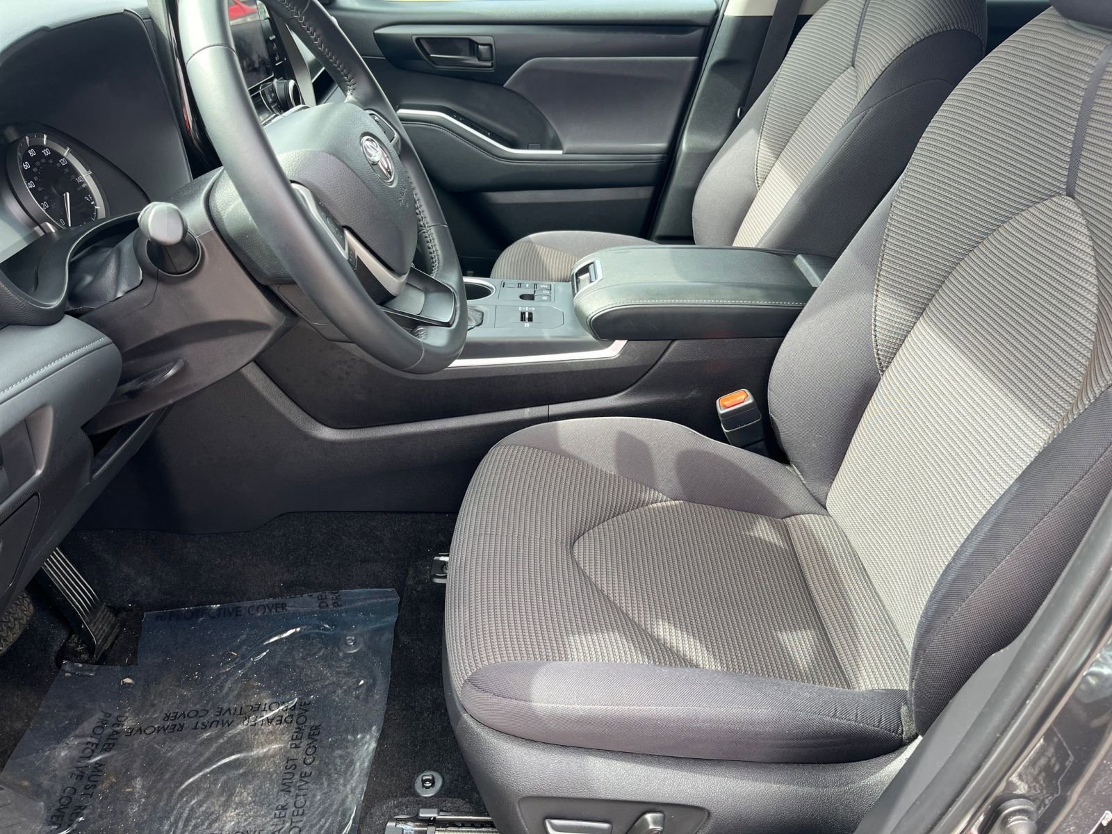 Thumbnail: 2025 Toyota Highlander - 28