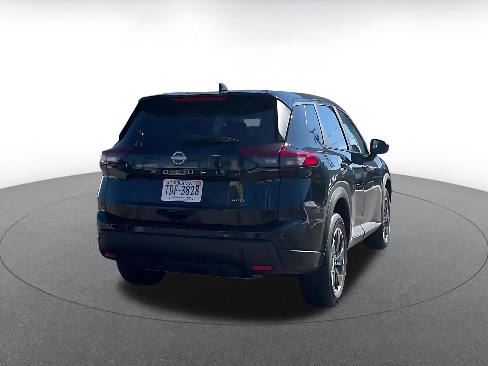 Thumbnail: 2025 Nissan Rogue - 12