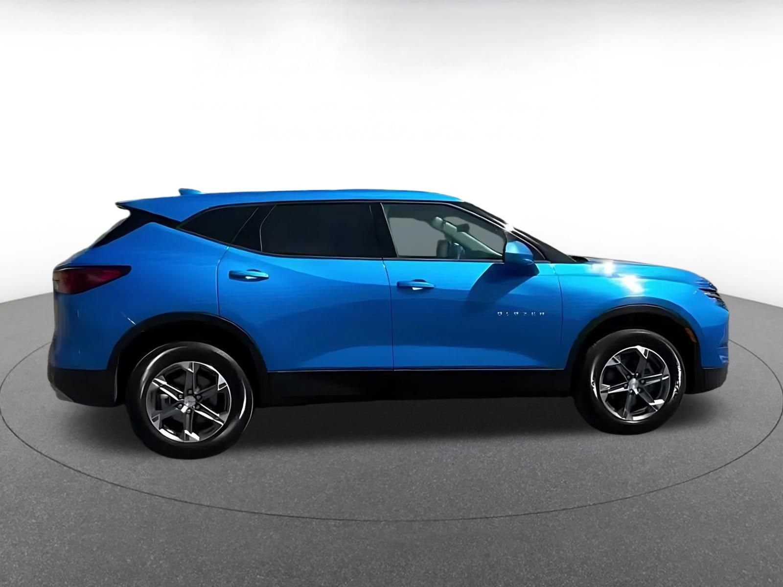 Thumbnail: 2026 Chevrolet Blazer - 12