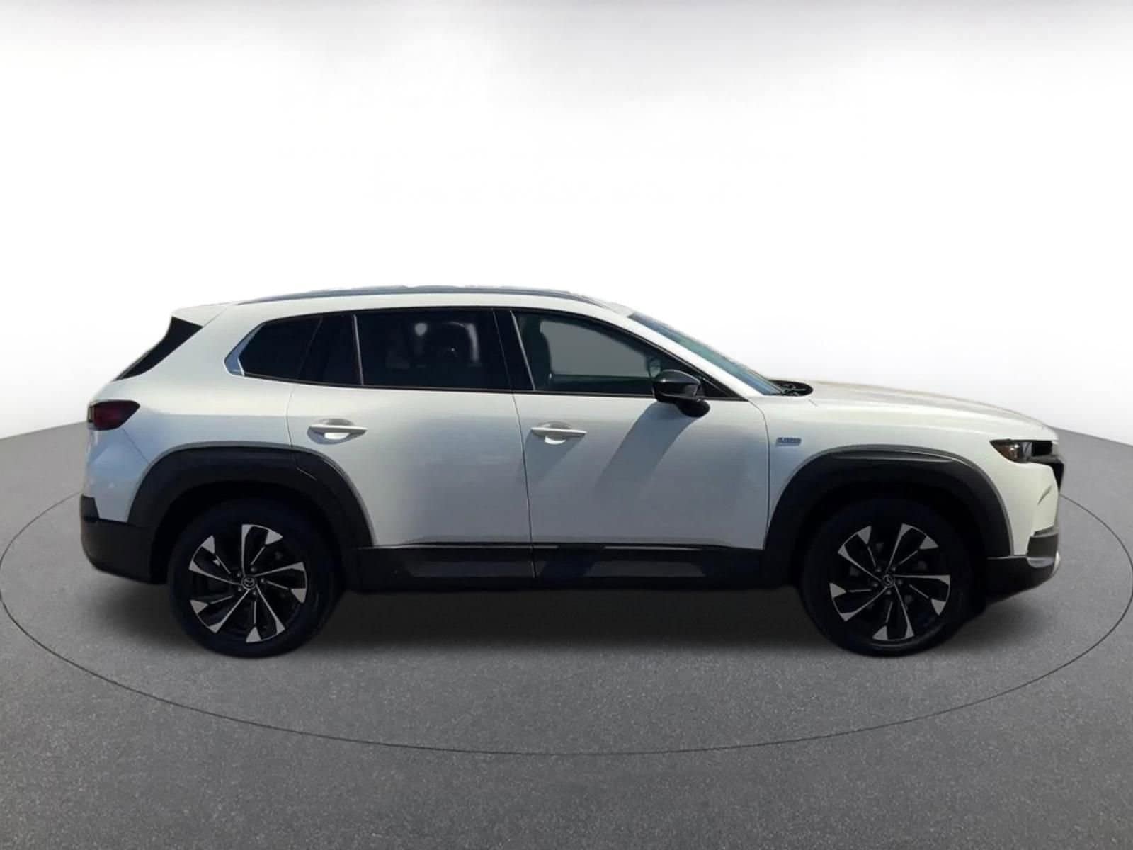 Thumbnail: 2025 Mazda CX-50 - 16