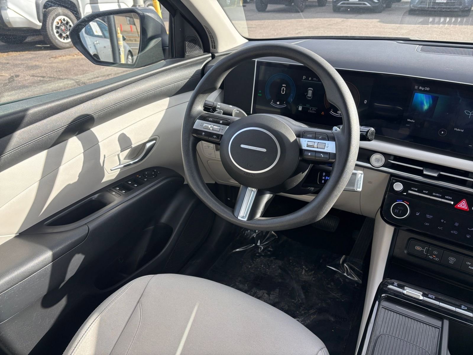 Thumbnail: 2025 Hyundai Tucson - 32