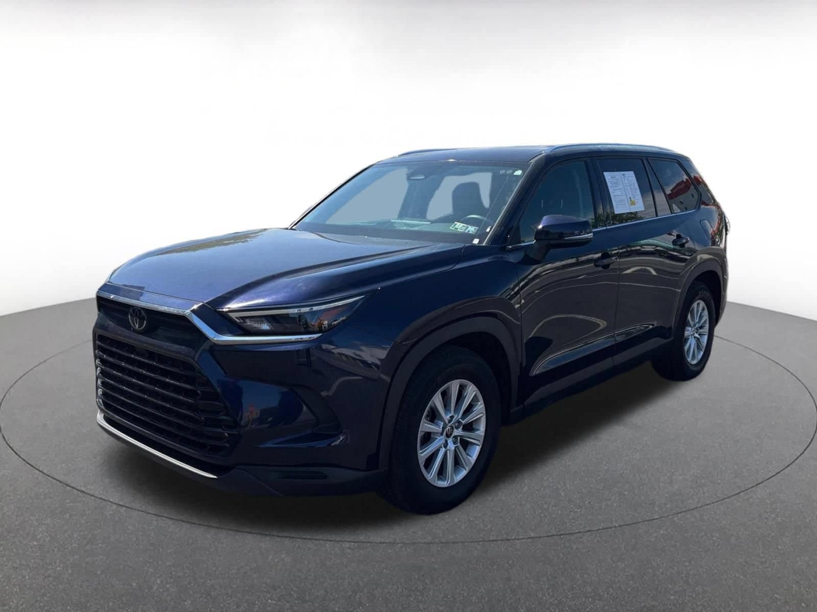 Thumbnail: 2025 Toyota Grand Highlander - 3