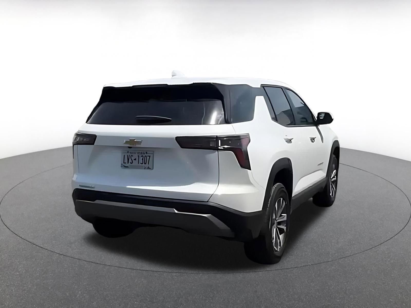 Thumbnail: 2025 Chevrolet Equinox - 12