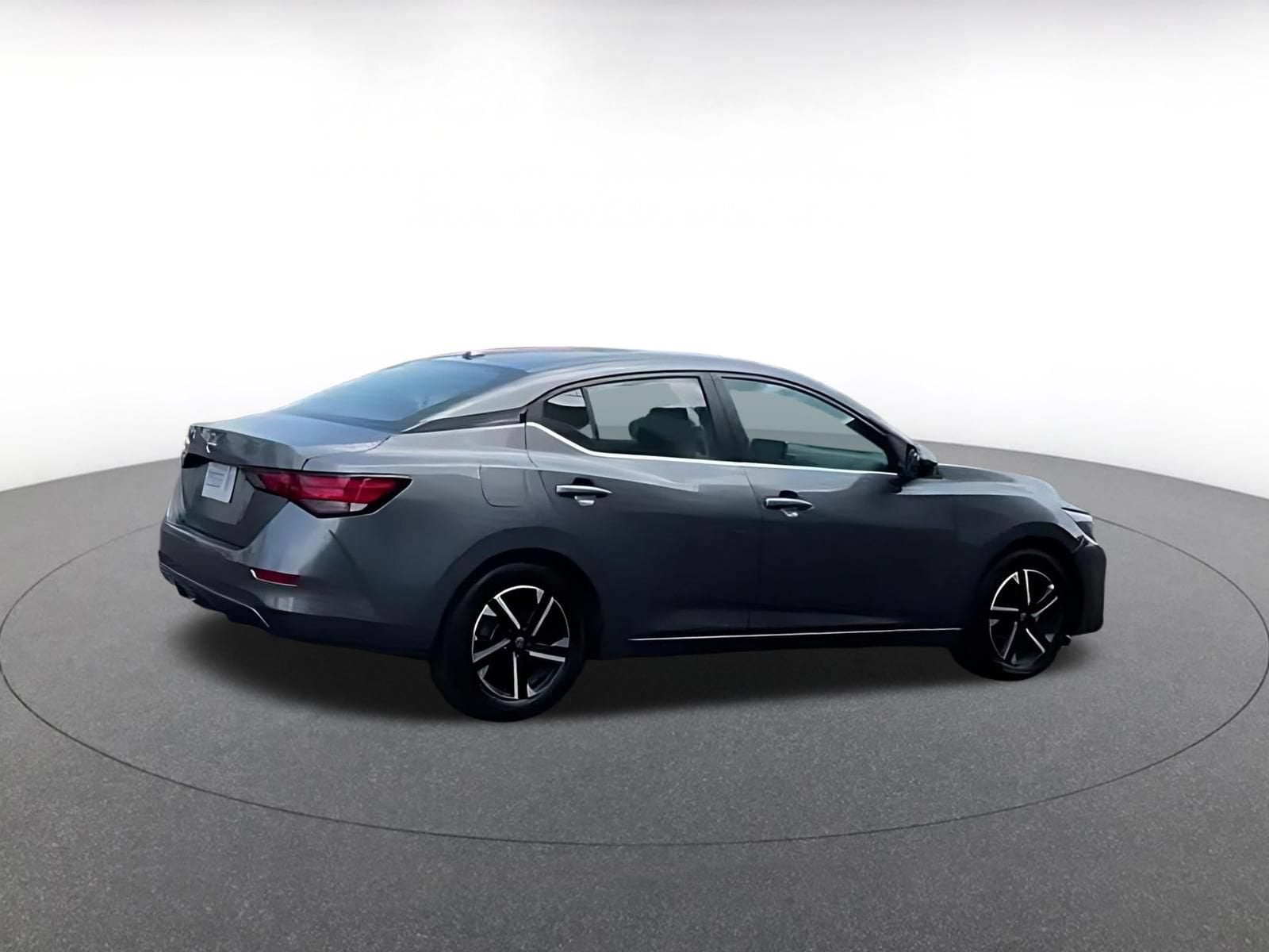 Thumbnail: 2025 Nissan Sentra - 8