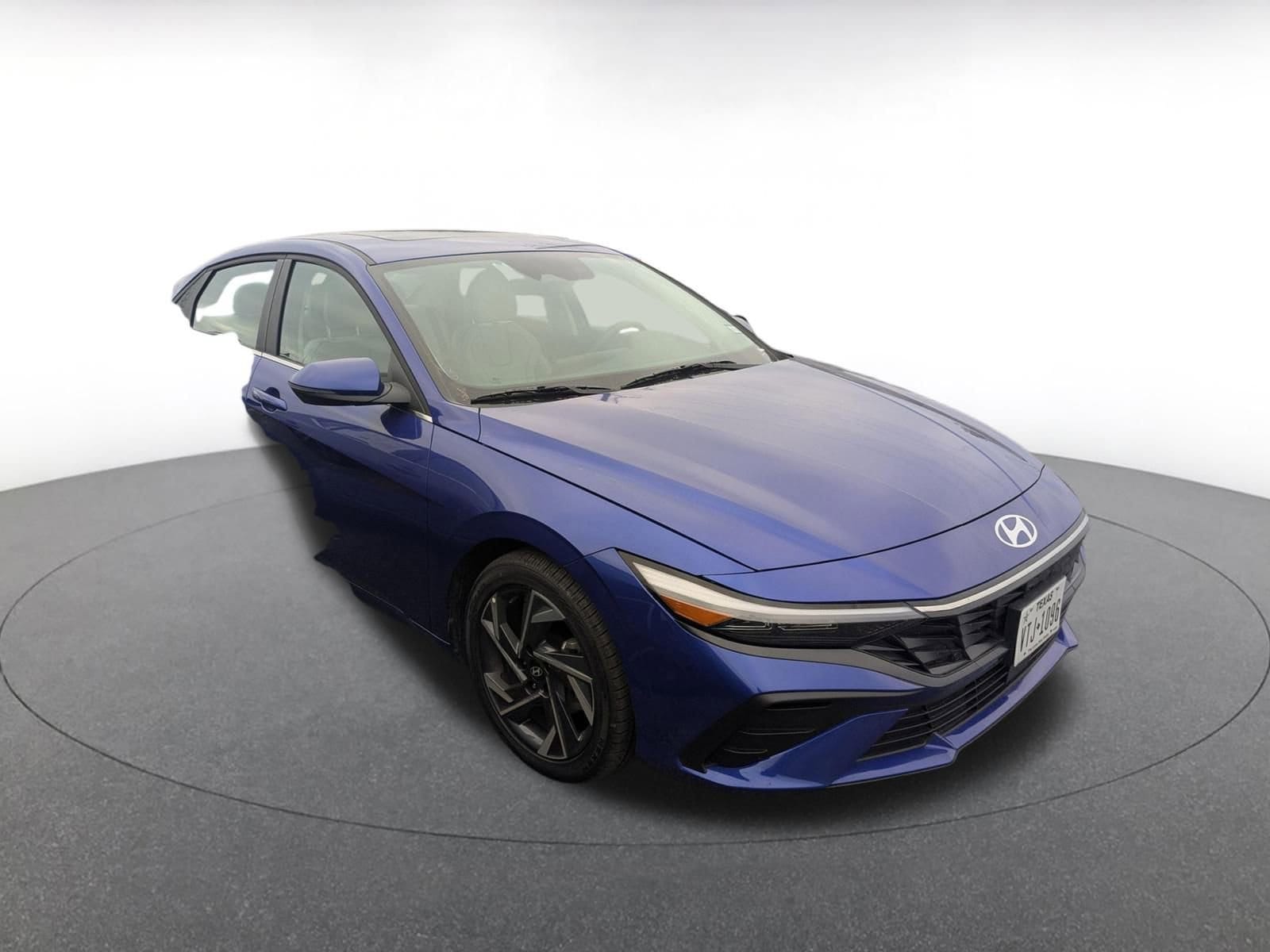 Thumbnail: 2025 Hyundai Elantra - 1