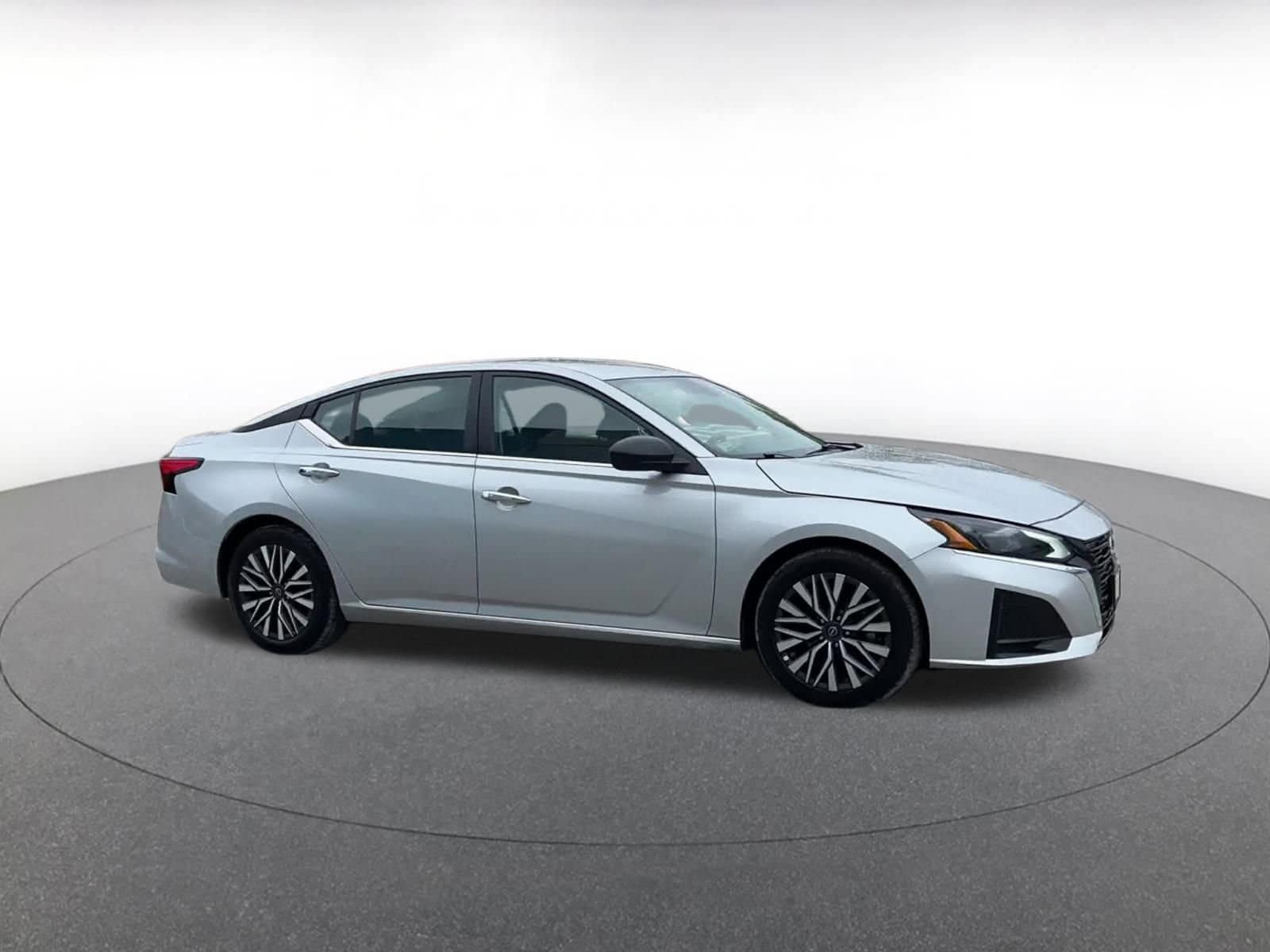 Thumbnail: 2024 Nissan Altima - 2