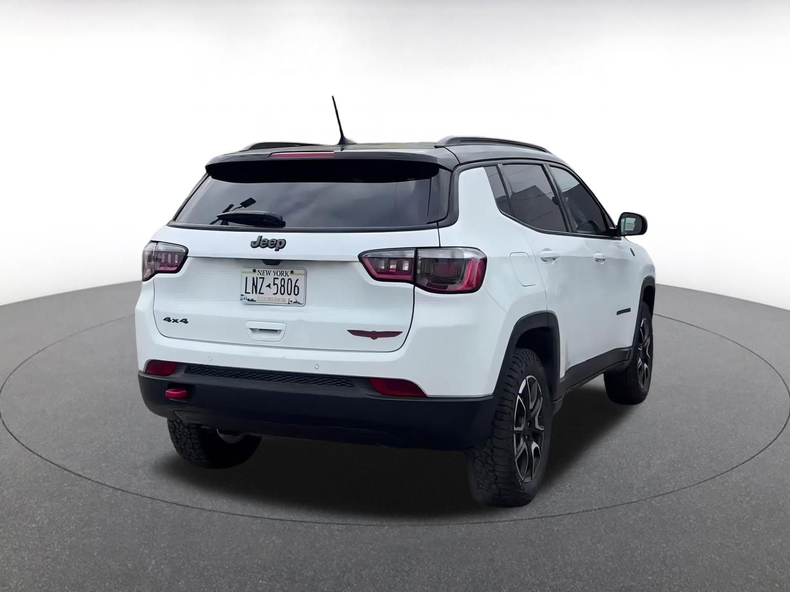 Thumbnail: 2025 Jeep Compass - 14