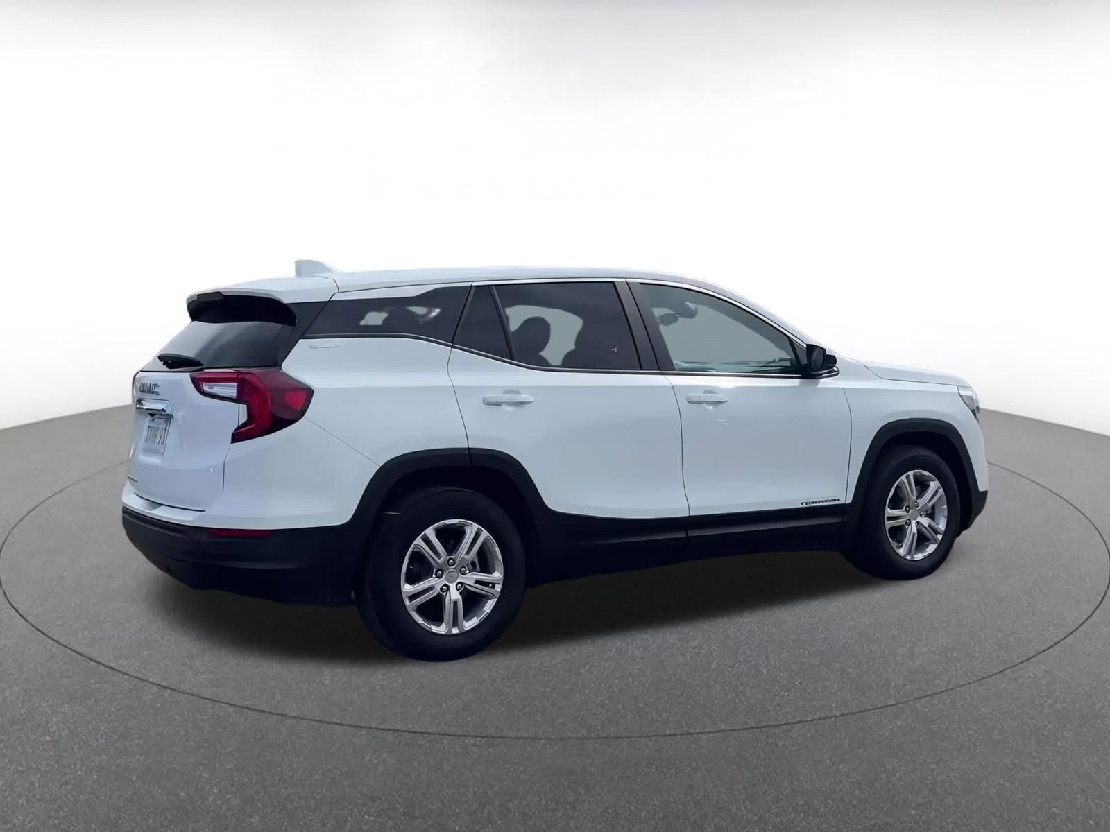 Thumbnail: 2024 GMC Terrain - 14