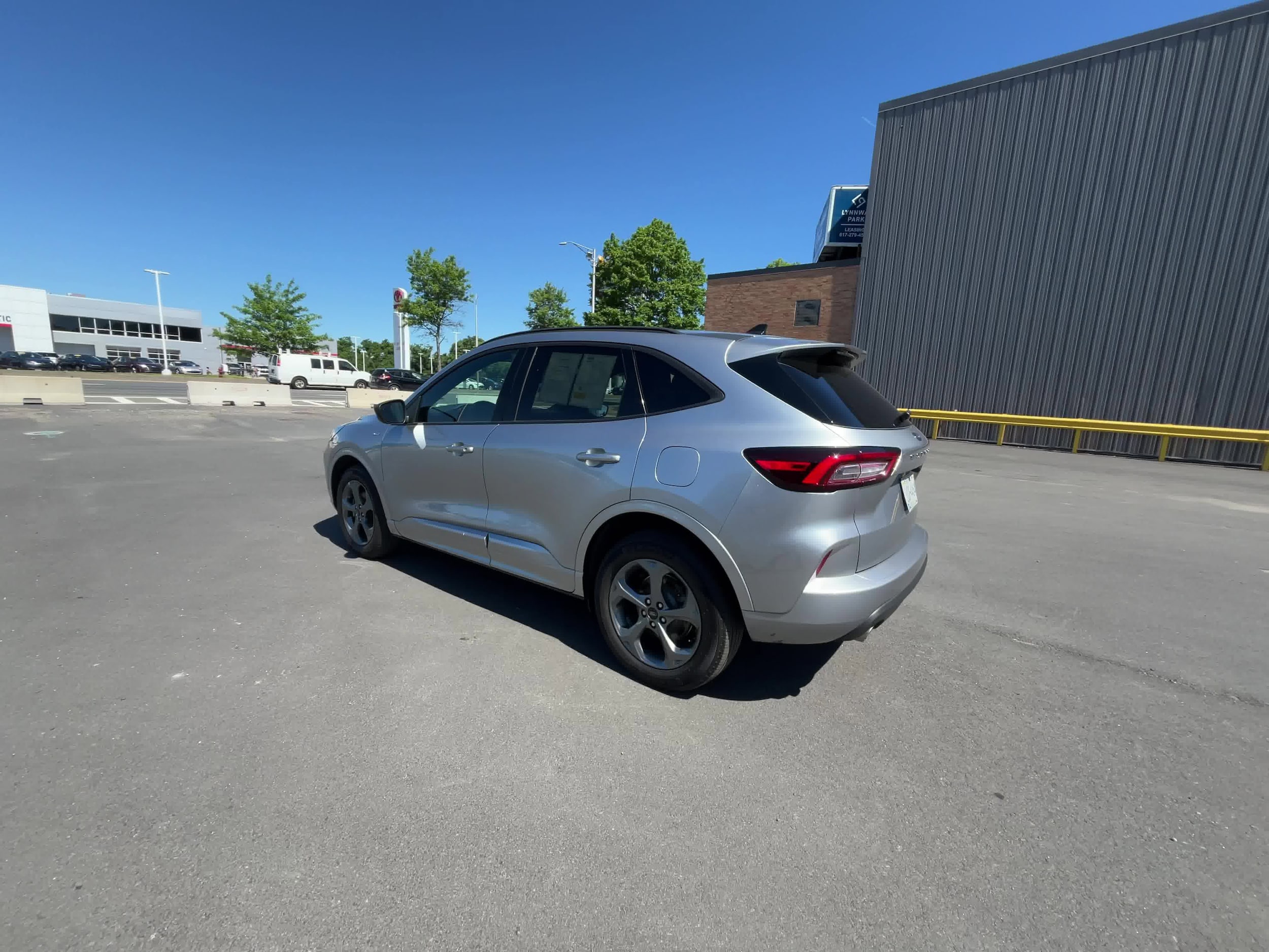 2023 Ford Escape ST-Line 10