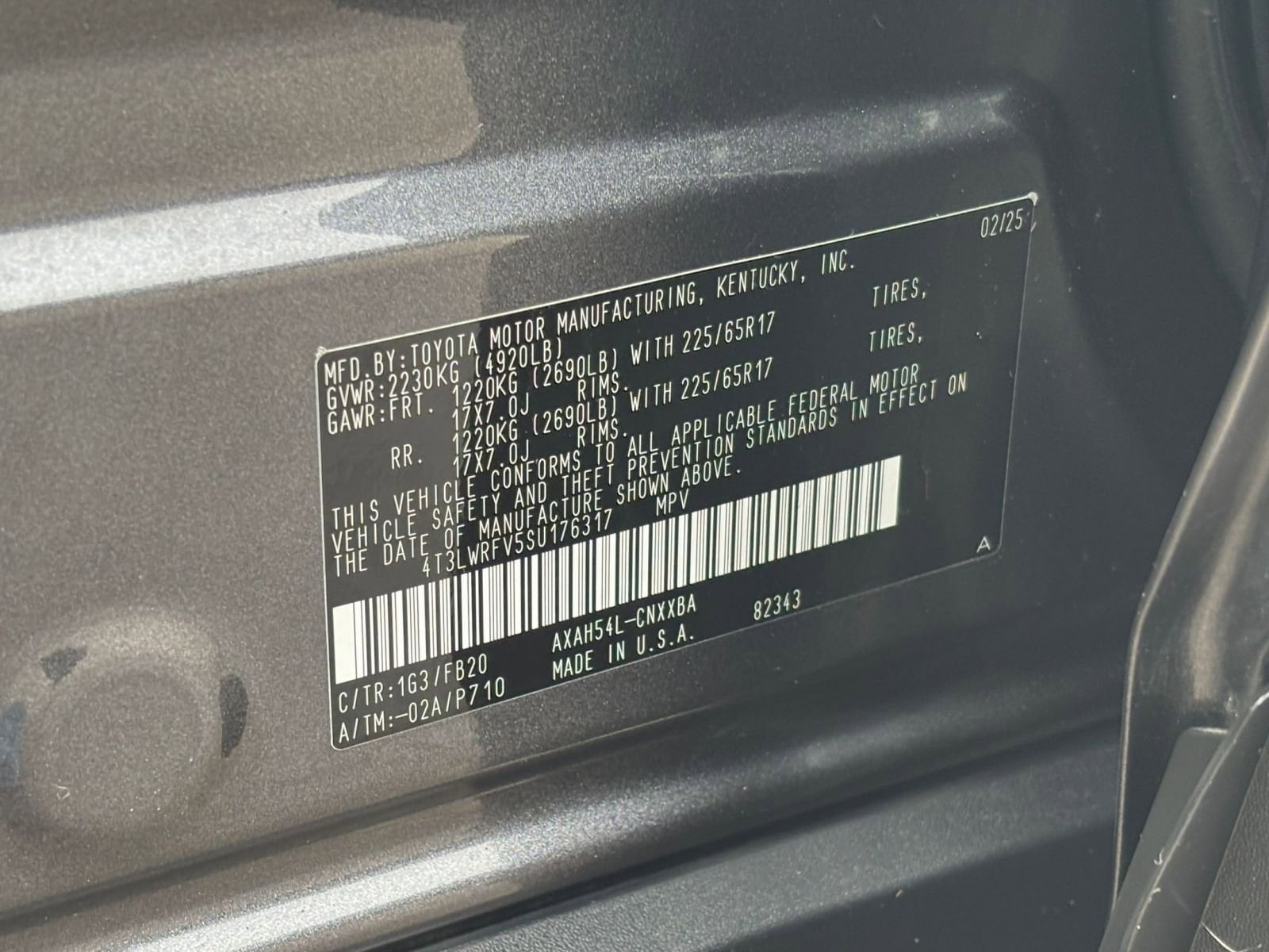 Thumbnail: 2025 Toyota RAV4 - 24