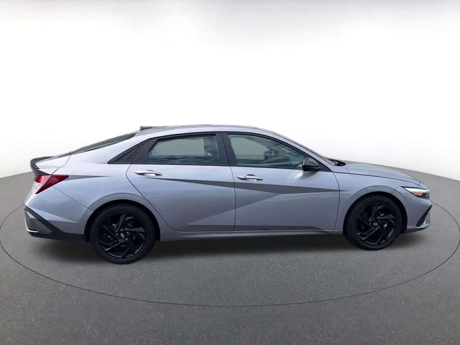 Thumbnail: 2026 Hyundai Elantra - 15