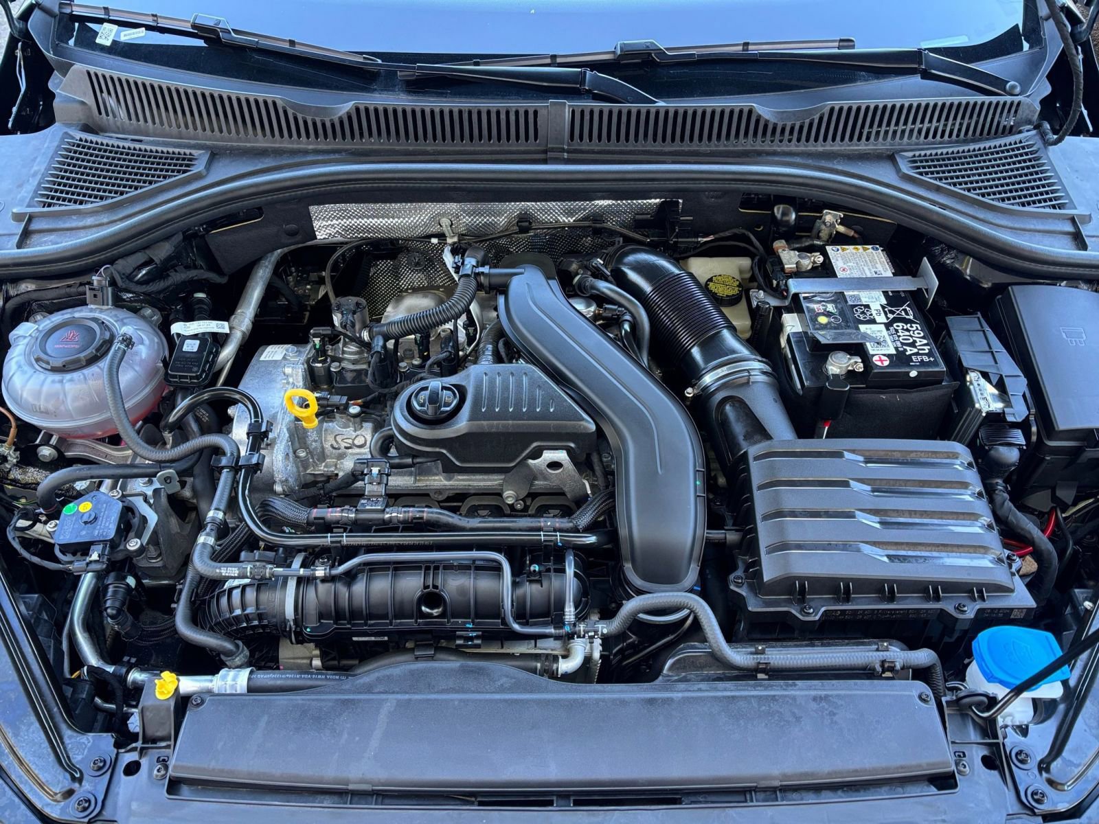 Thumbnail: 2025 Volkswagen Jetta - 29