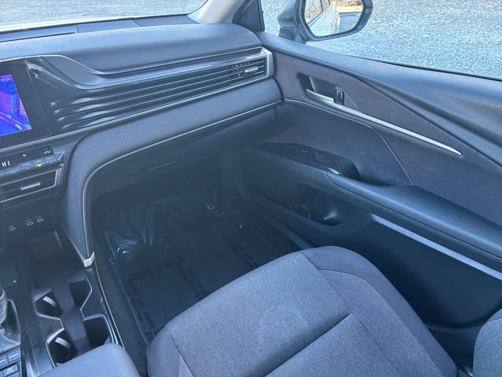 Thumbnail: 2025 Toyota Camry - 31