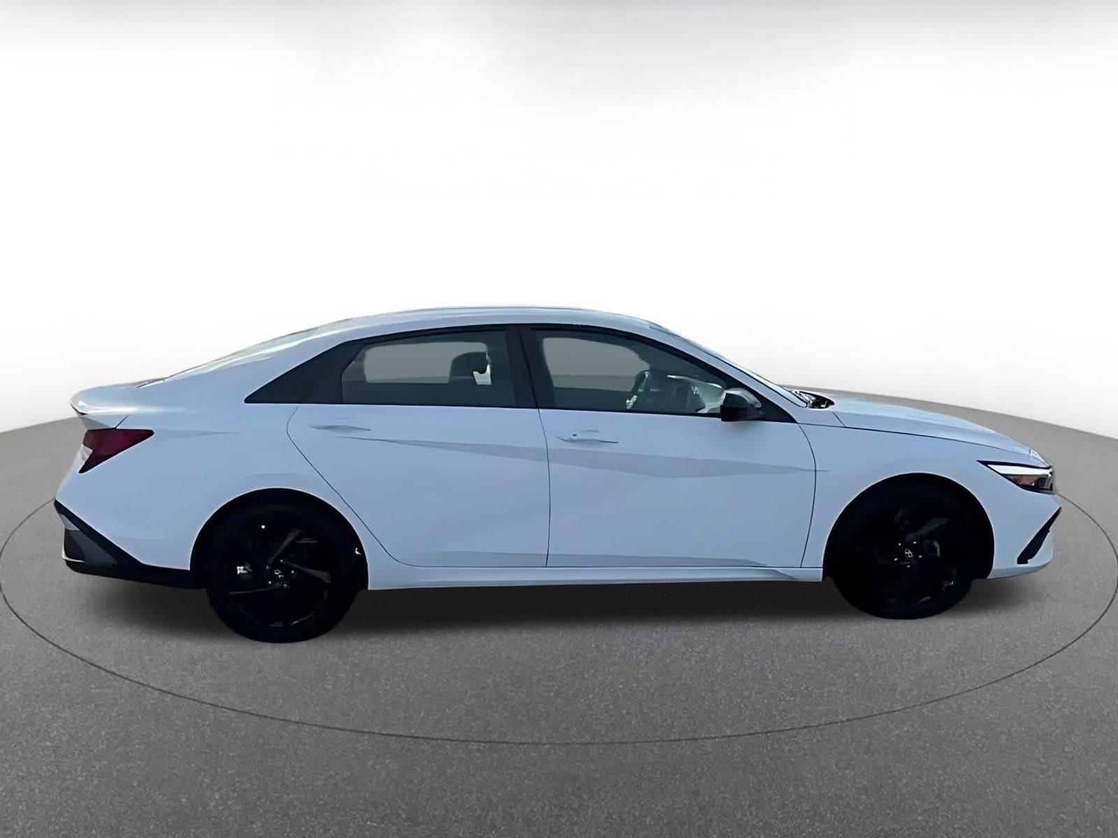Thumbnail: 2026 Hyundai Elantra - 15