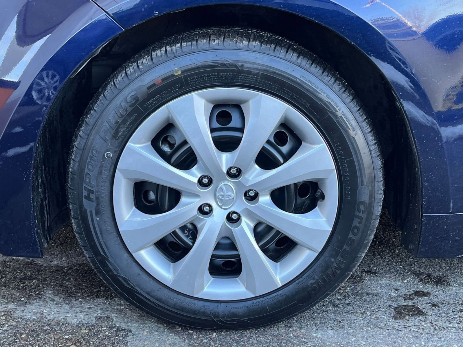 Thumbnail: 2025 Toyota Corolla - 27