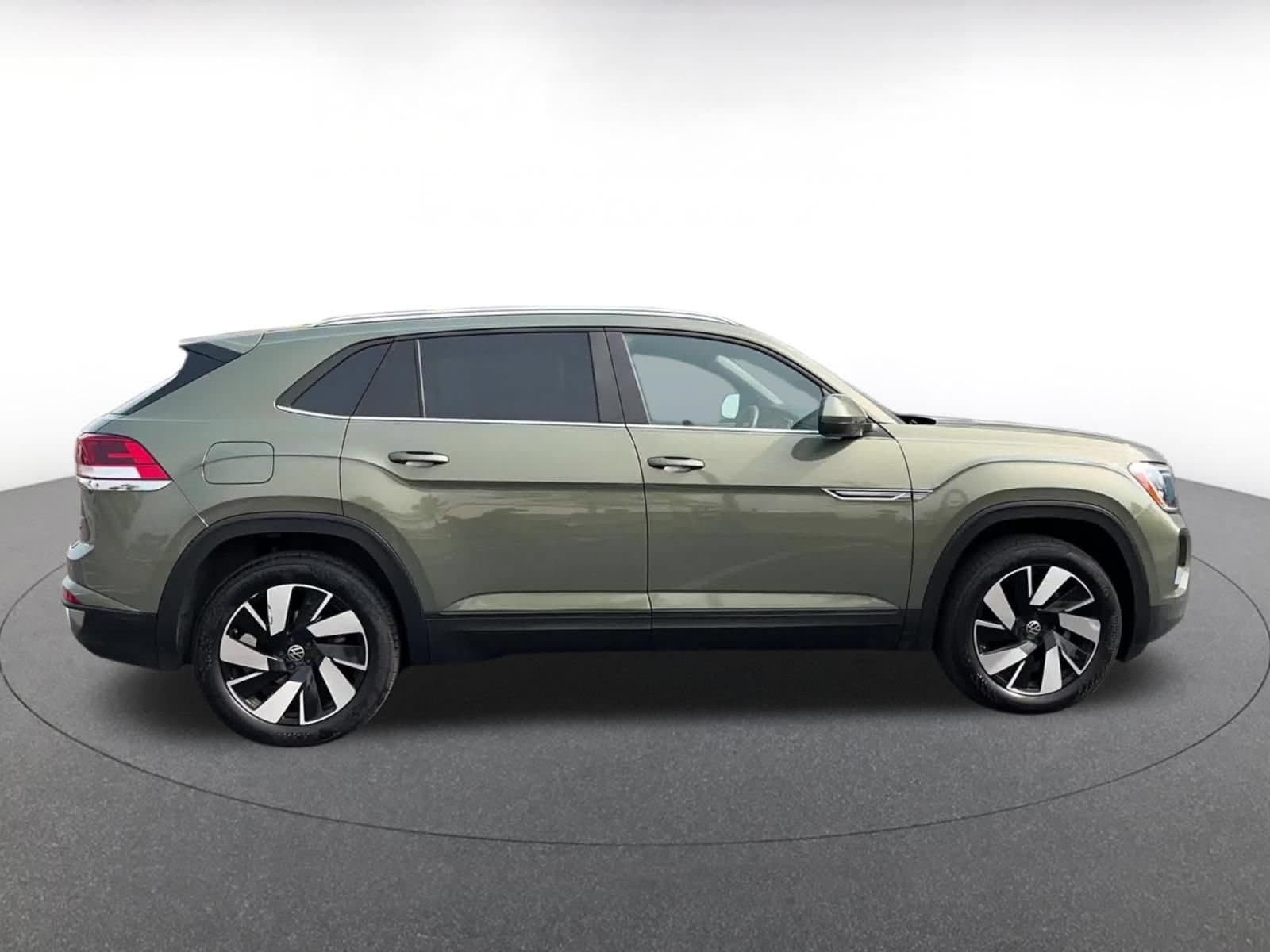 Thumbnail: 2026 Volkswagen Atlas - 16