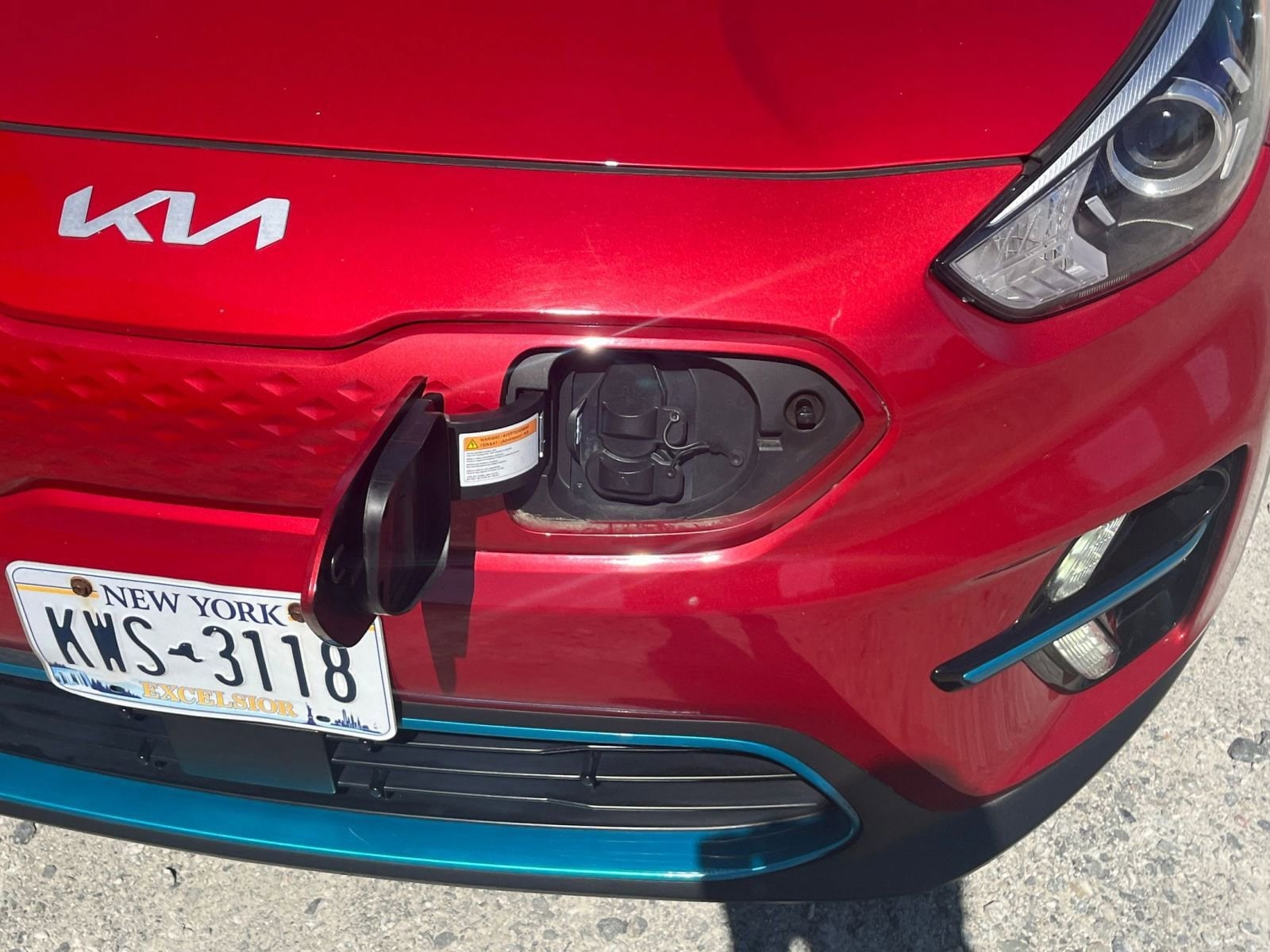 Thumbnail: 2022 Kia Niro - 22