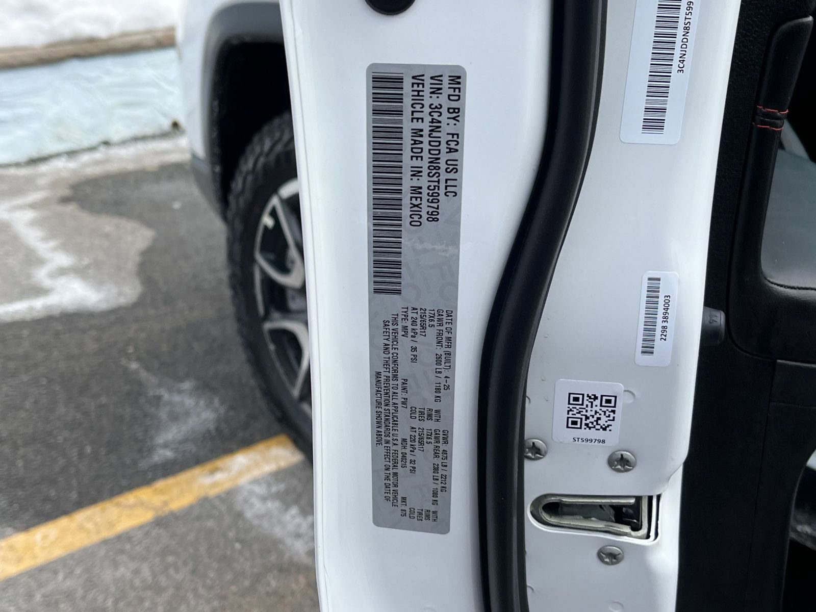 Thumbnail: 2025 Jeep Compass - 27