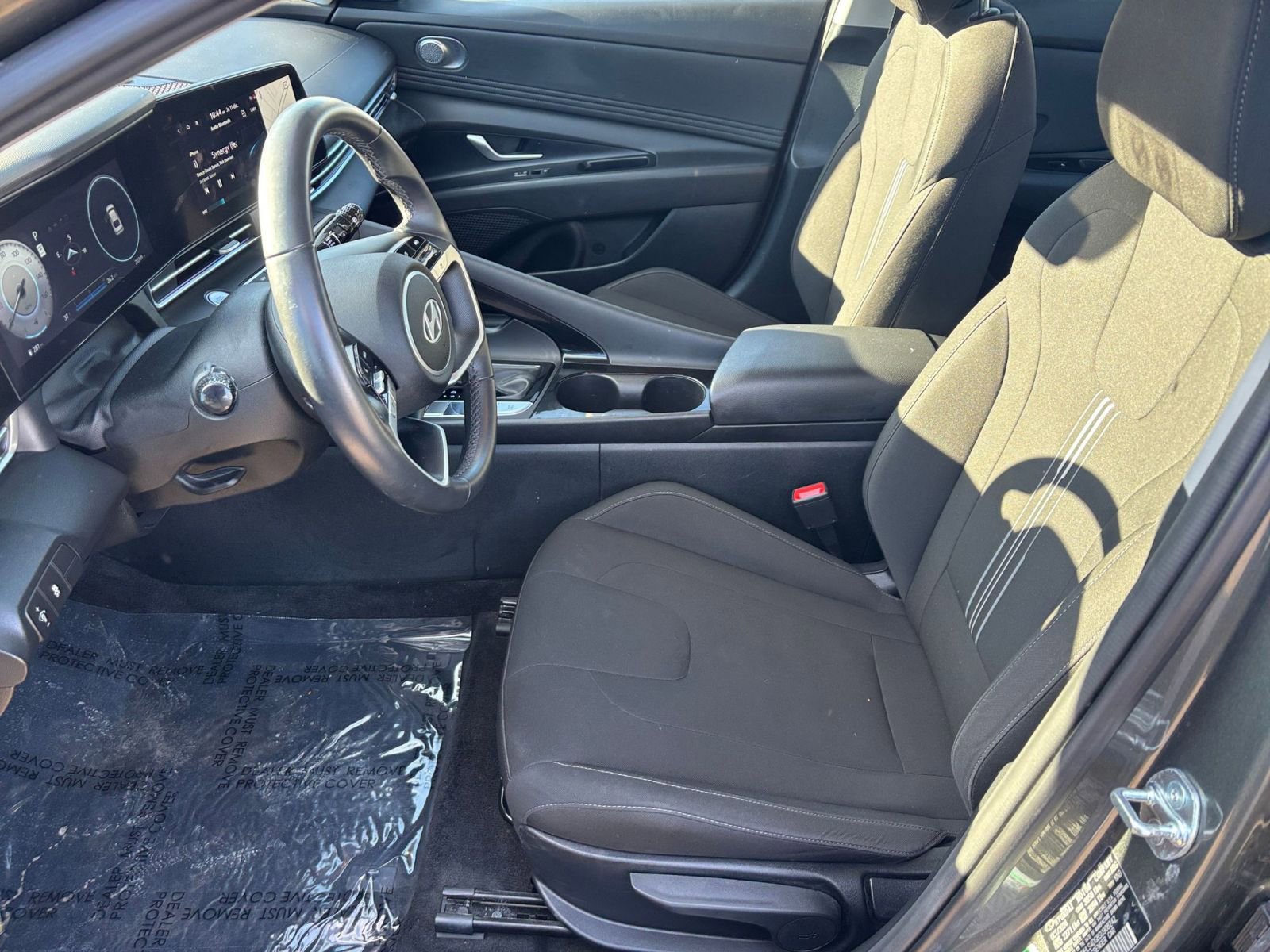 Thumbnail: 2025 Hyundai Elantra - 23