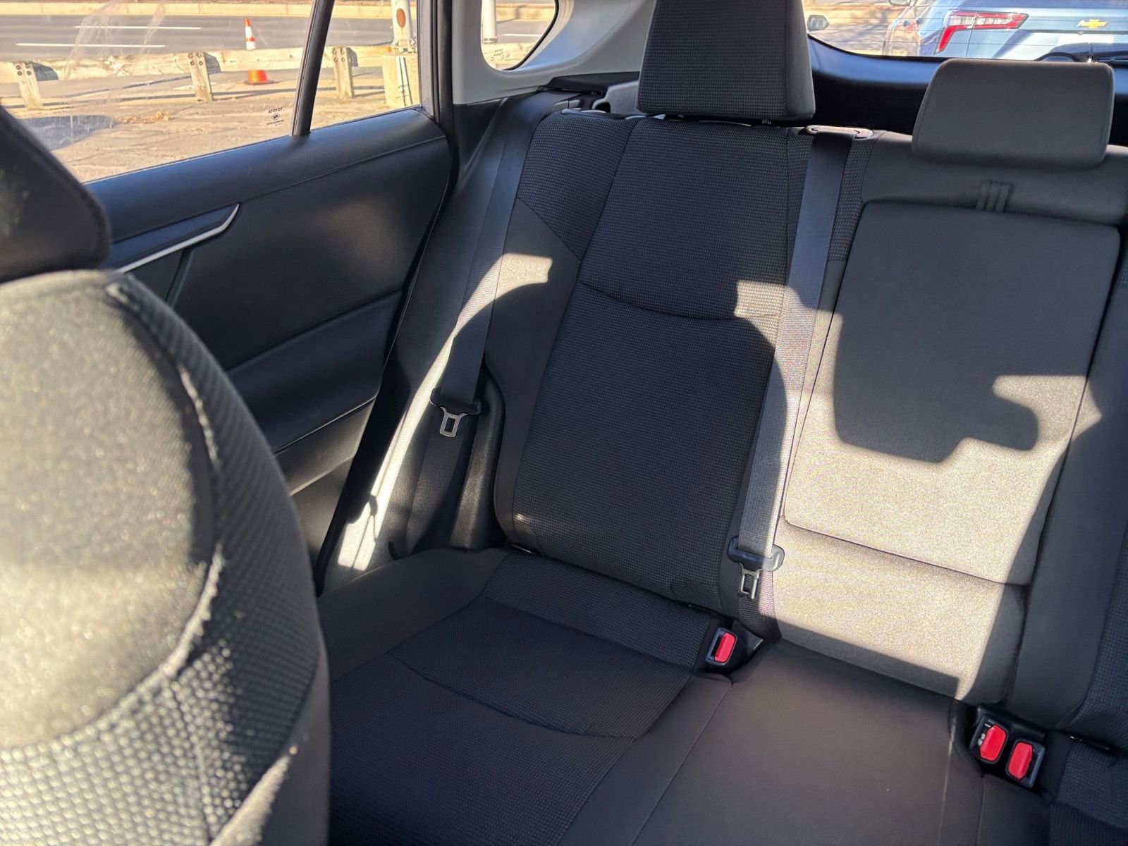 Thumbnail: 2025 Toyota RAV4 - 35