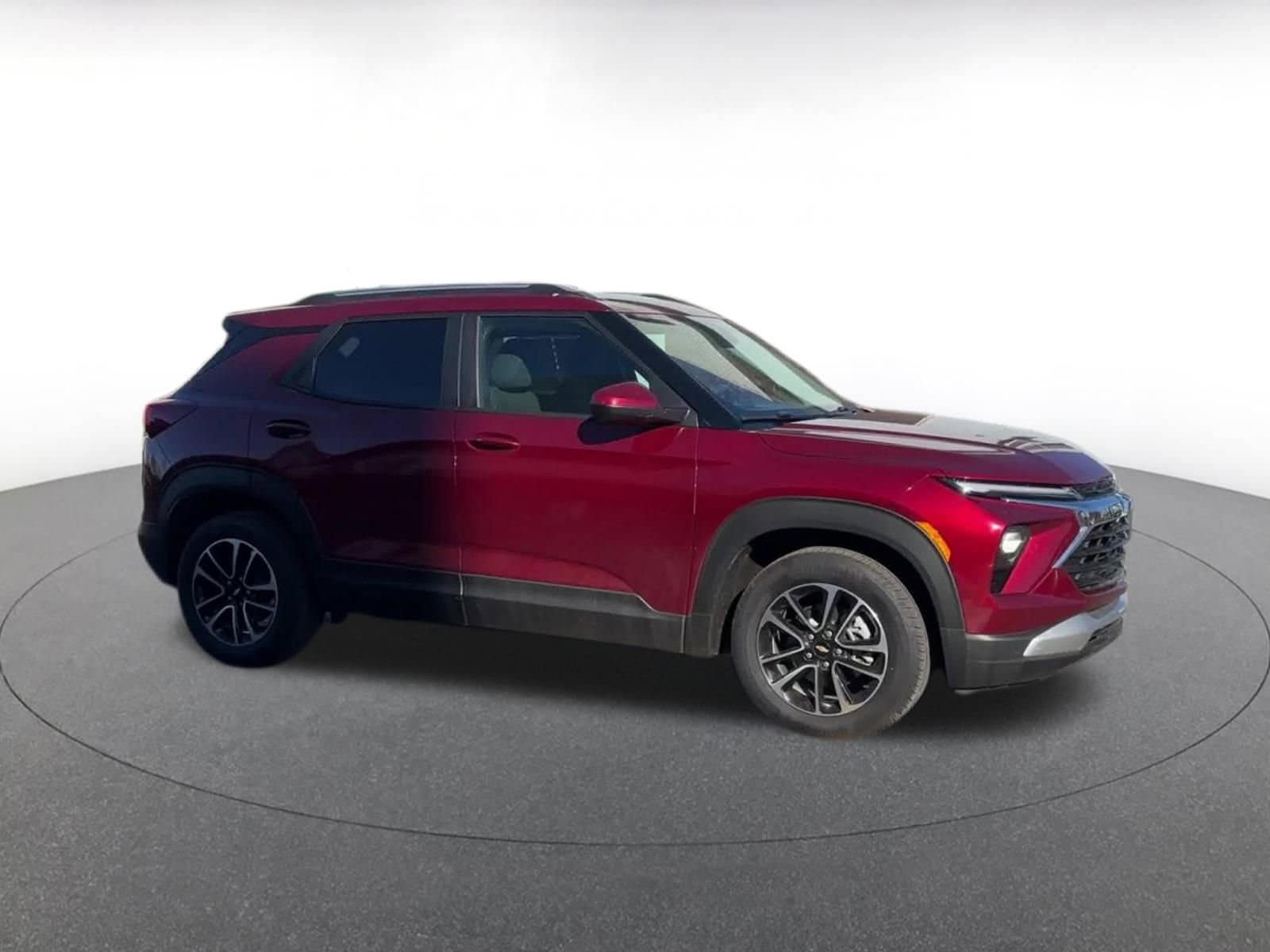 Thumbnail: 2025 Chevrolet TrailBlazer - 2