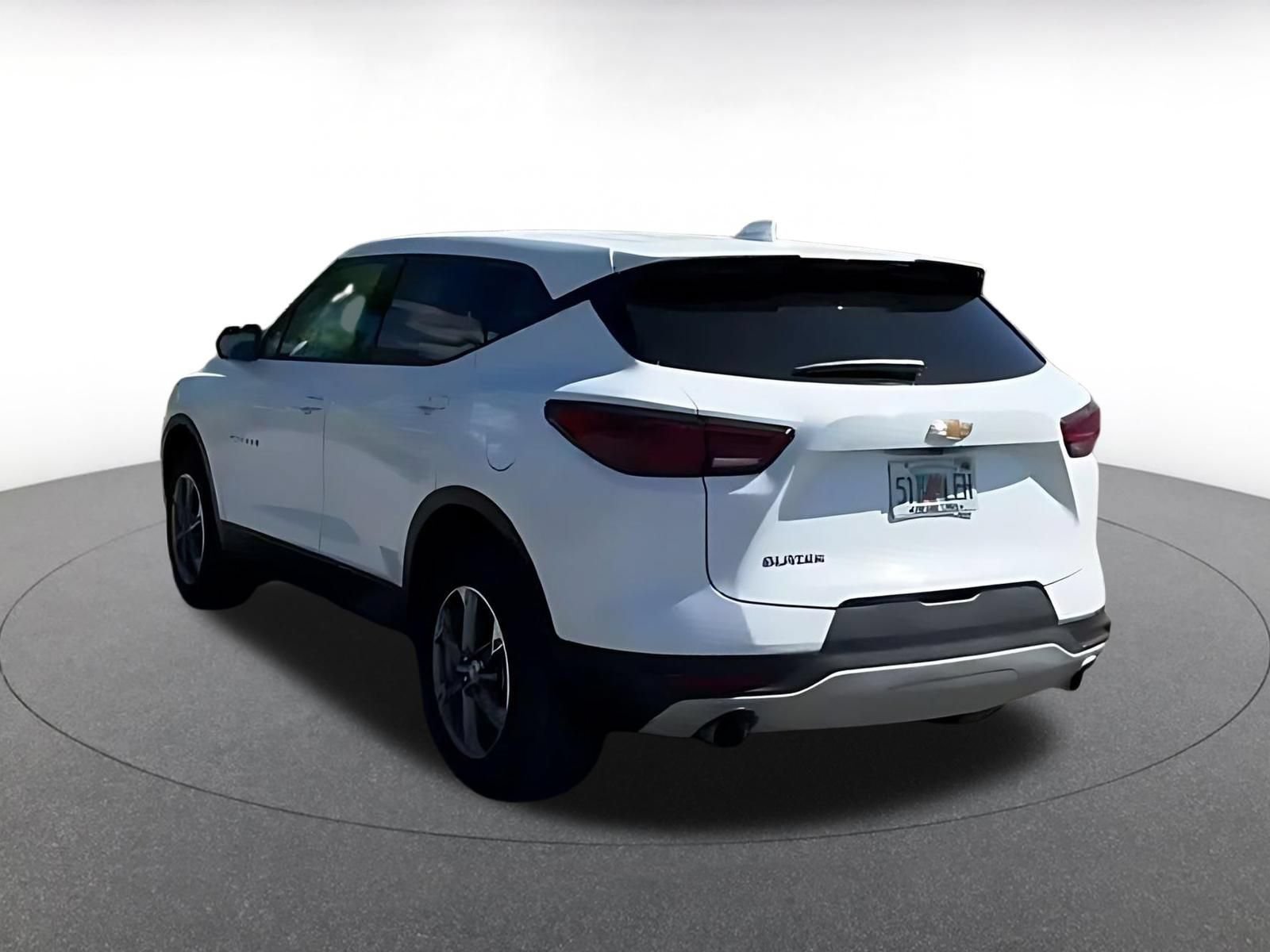 Thumbnail: 2026 Chevrolet Blazer - 10