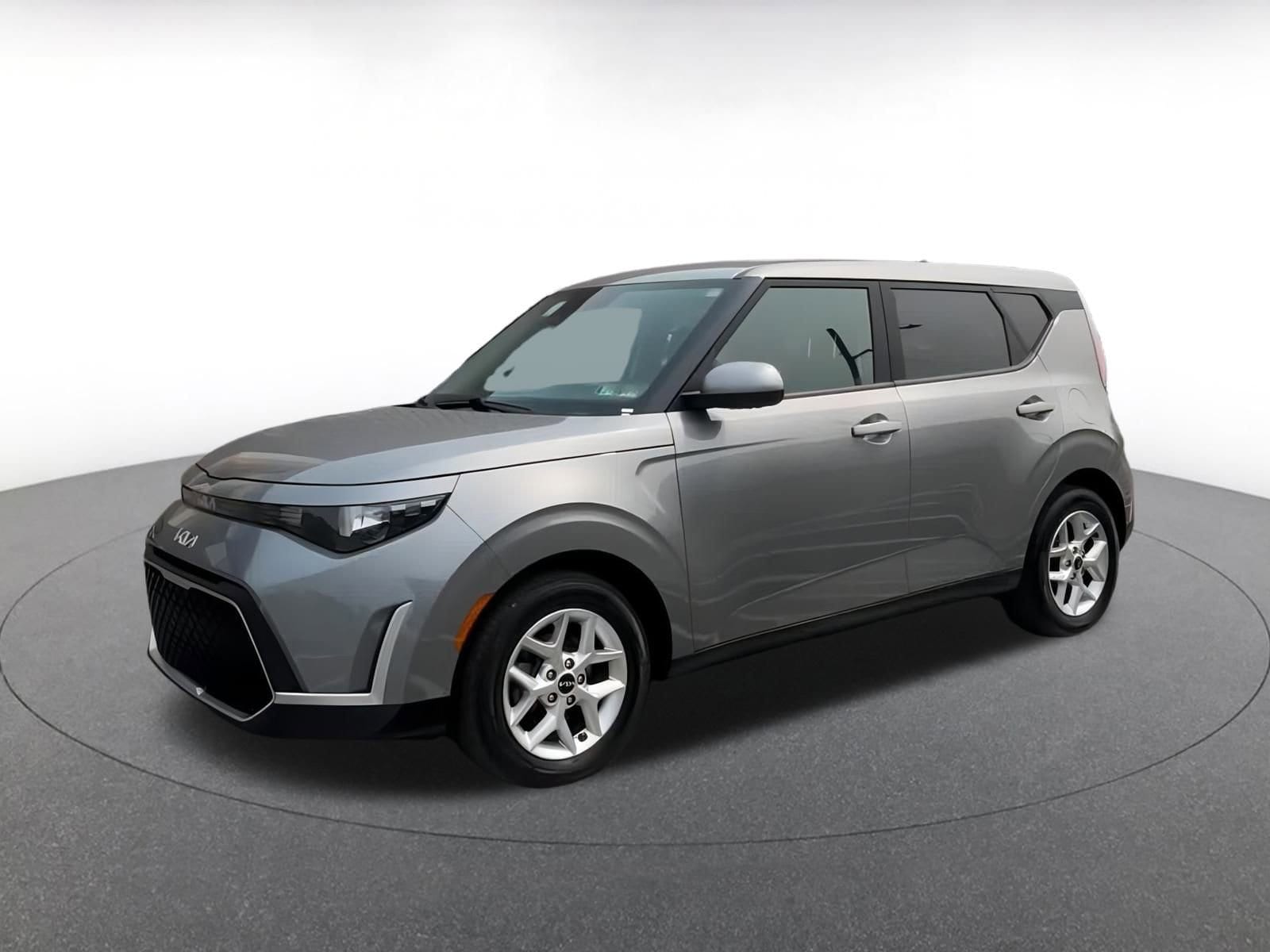 Thumbnail: 2023 Kia Soul - 4