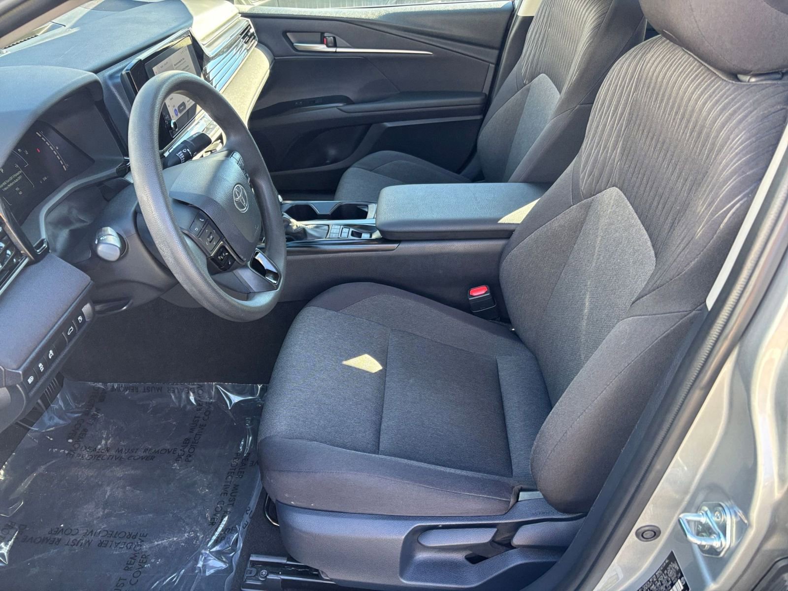 Thumbnail: 2025 Toyota Camry - 23