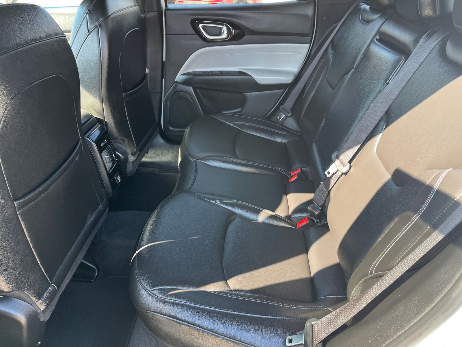 Thumbnail: 2025 Jeep Compass - 27