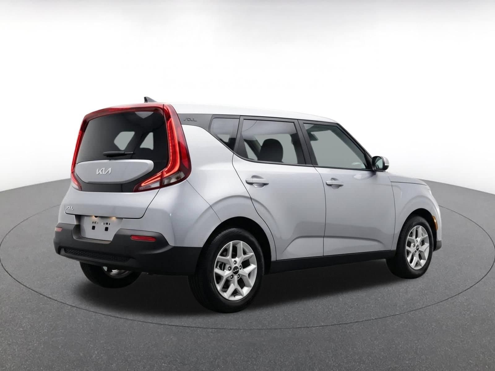 Thumbnail: 2025 Kia Soul - 8