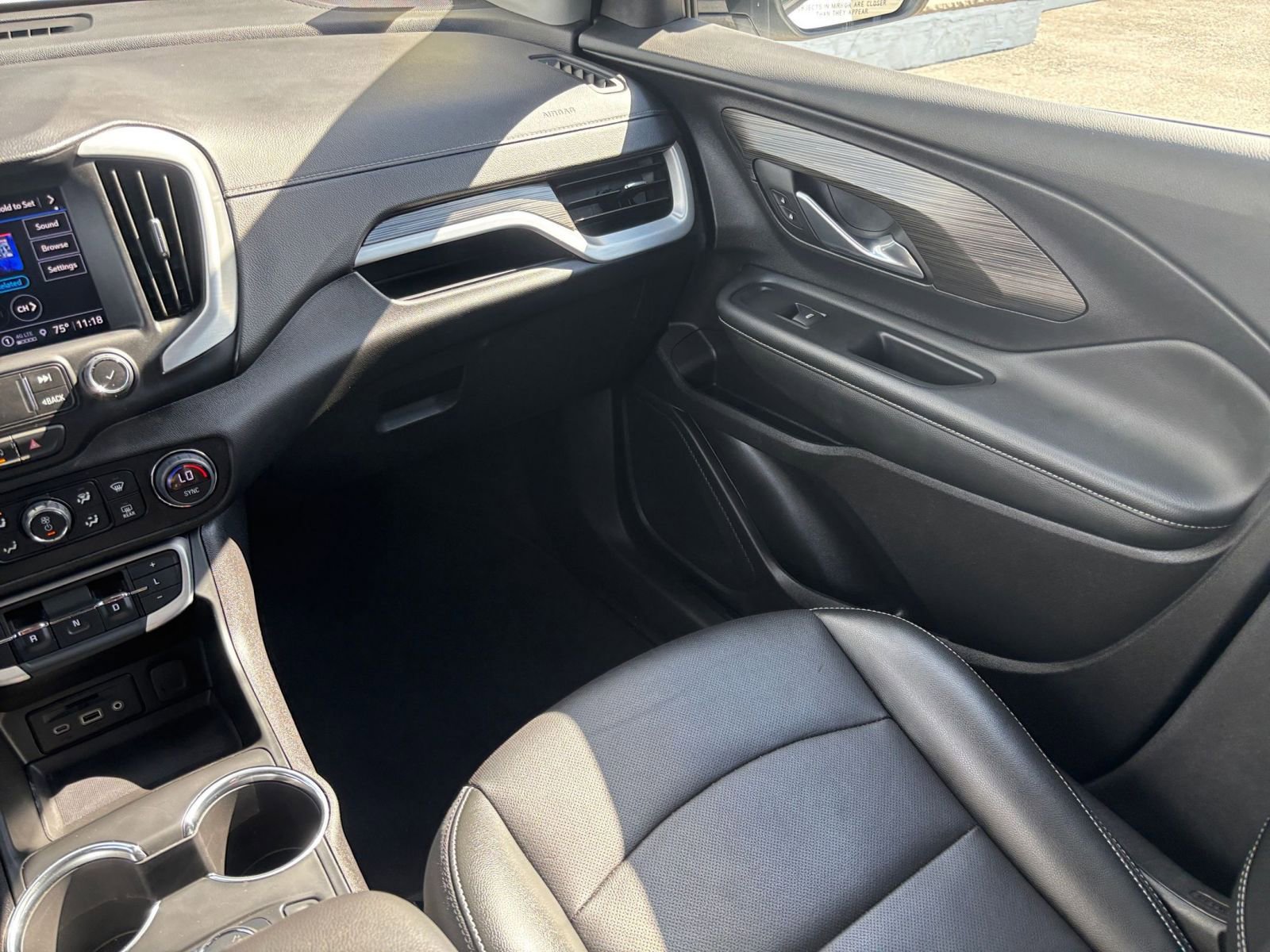 Thumbnail: 2024 GMC Terrain - 31